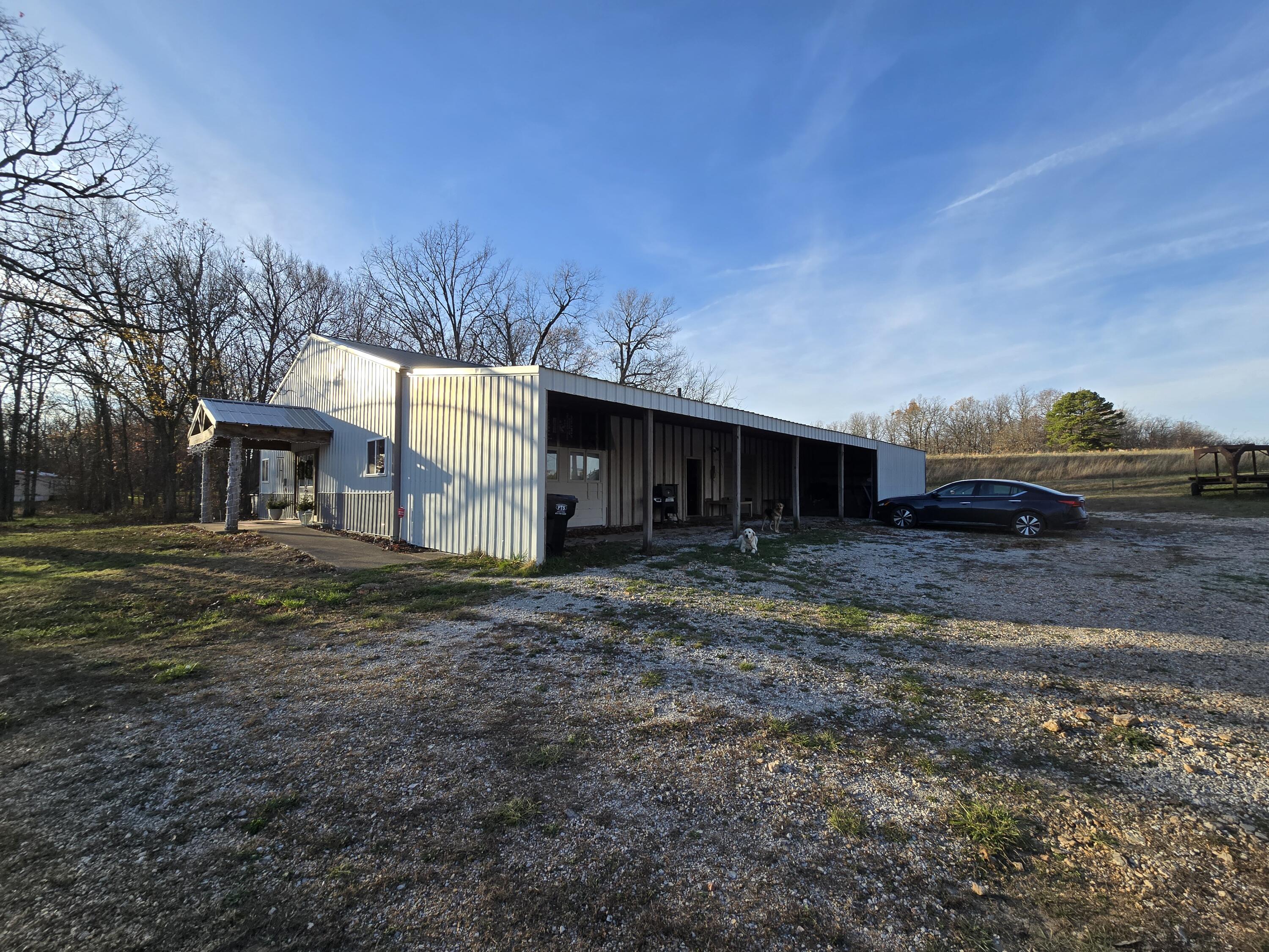property viewer photo 3