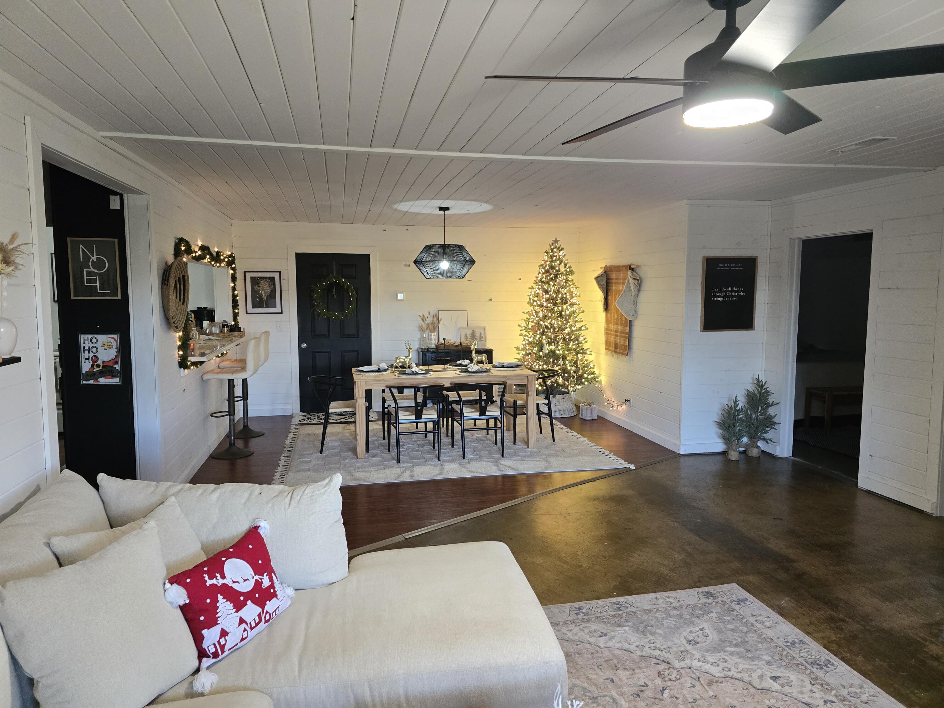 property viewer photo 5