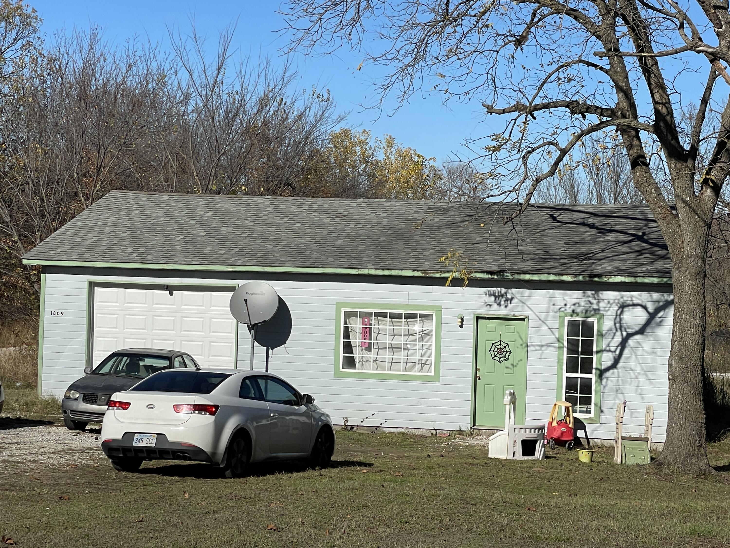 main property photo 2