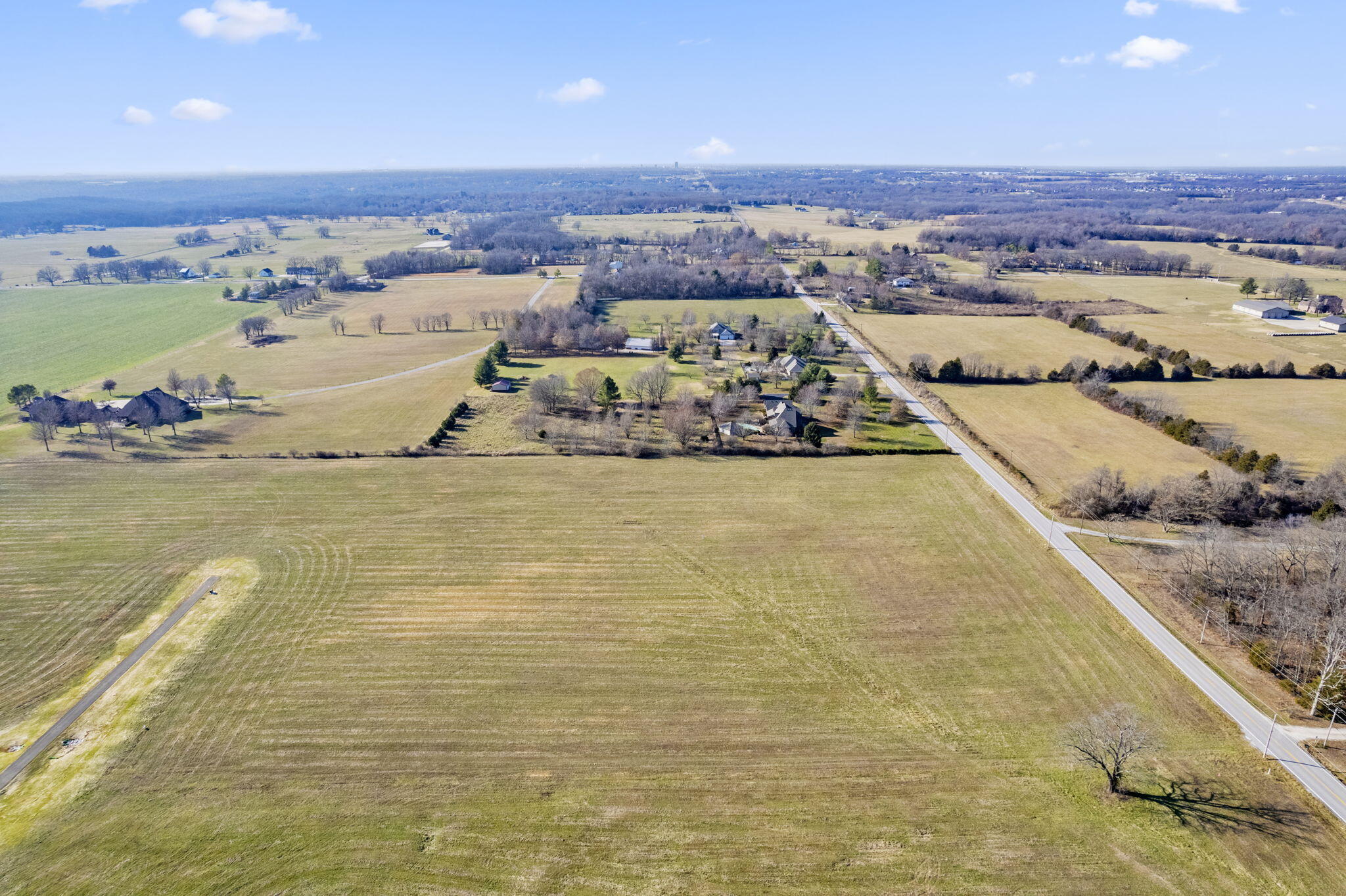 main property photo 9