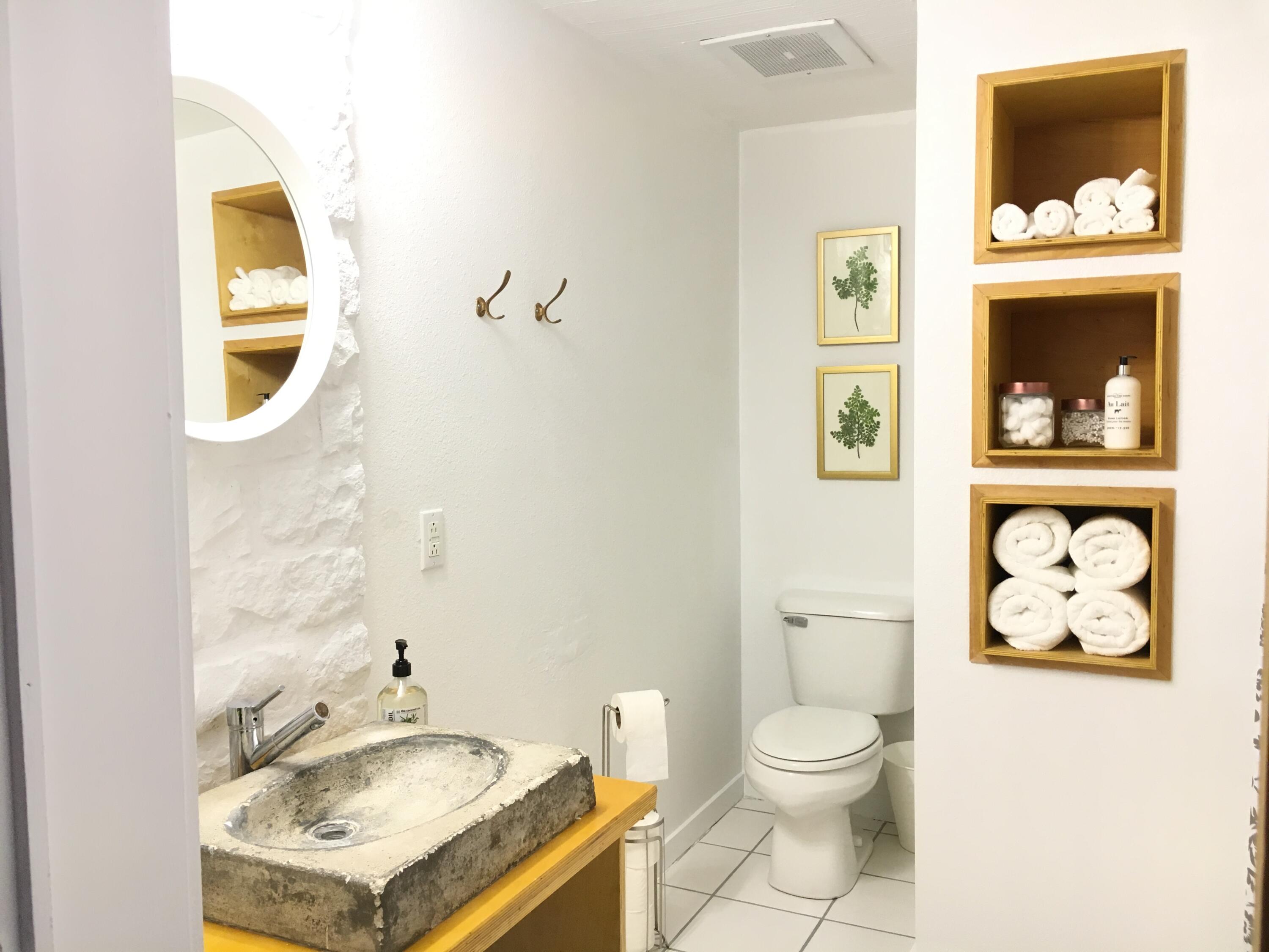 main property photo 9