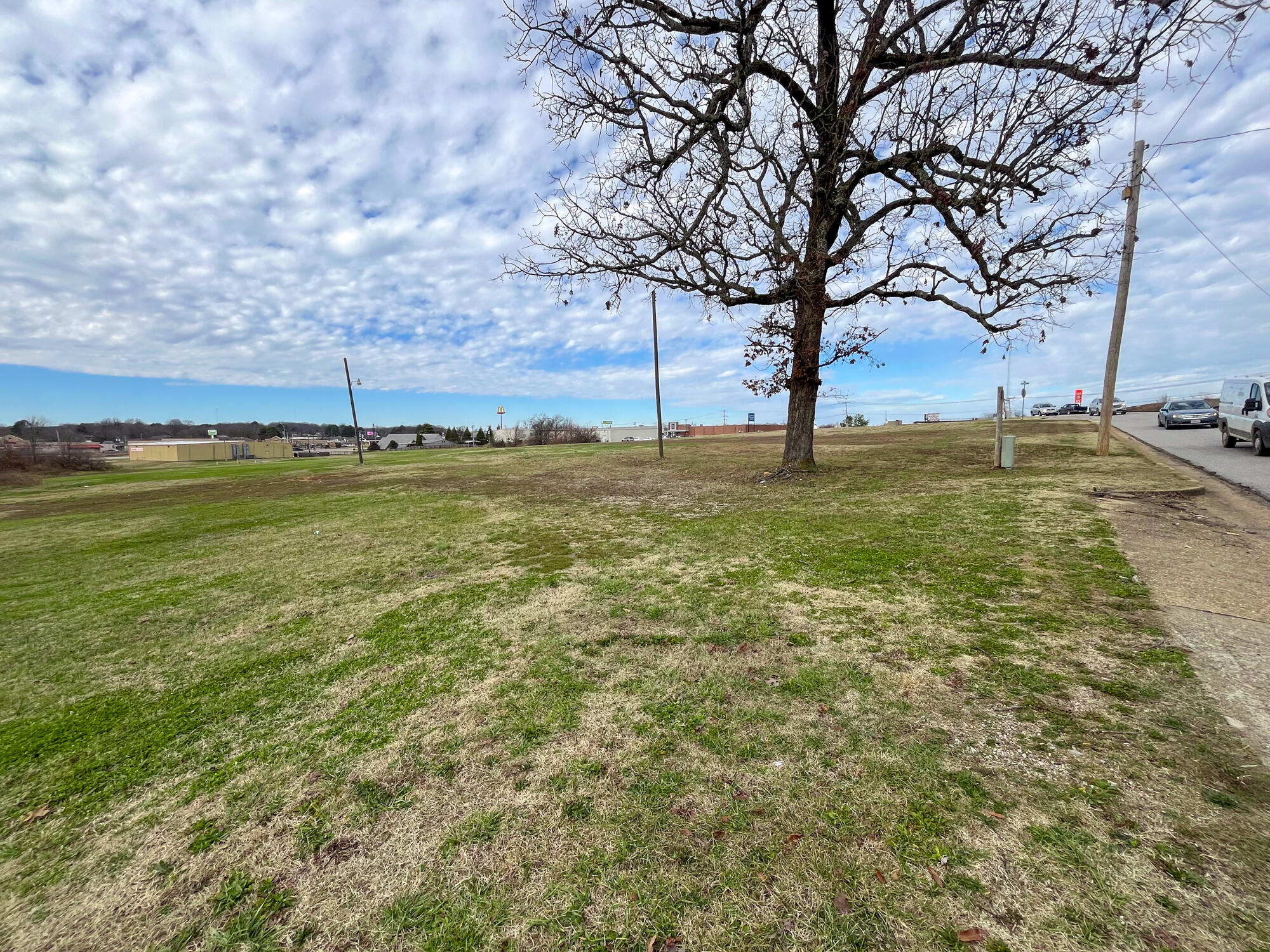 main property photo 13