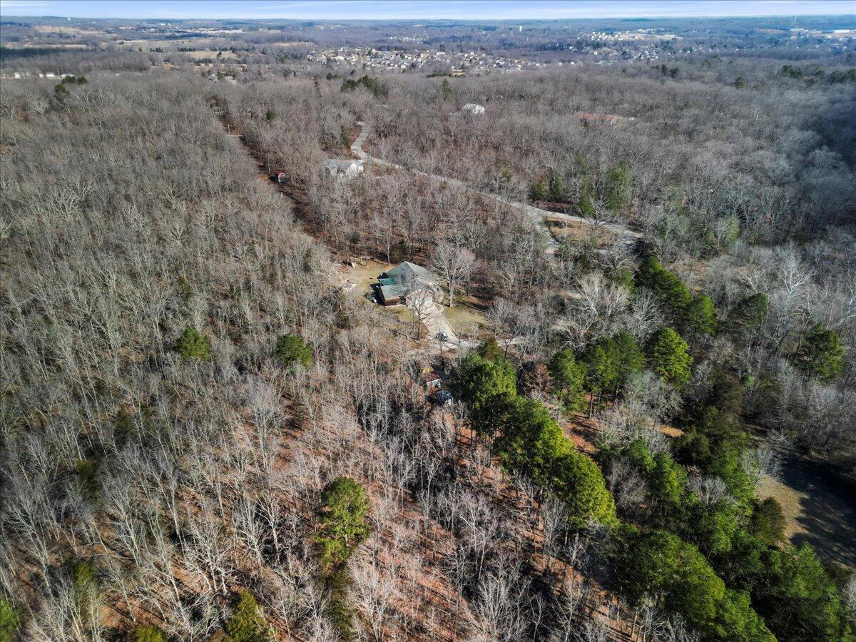 main property photo 37