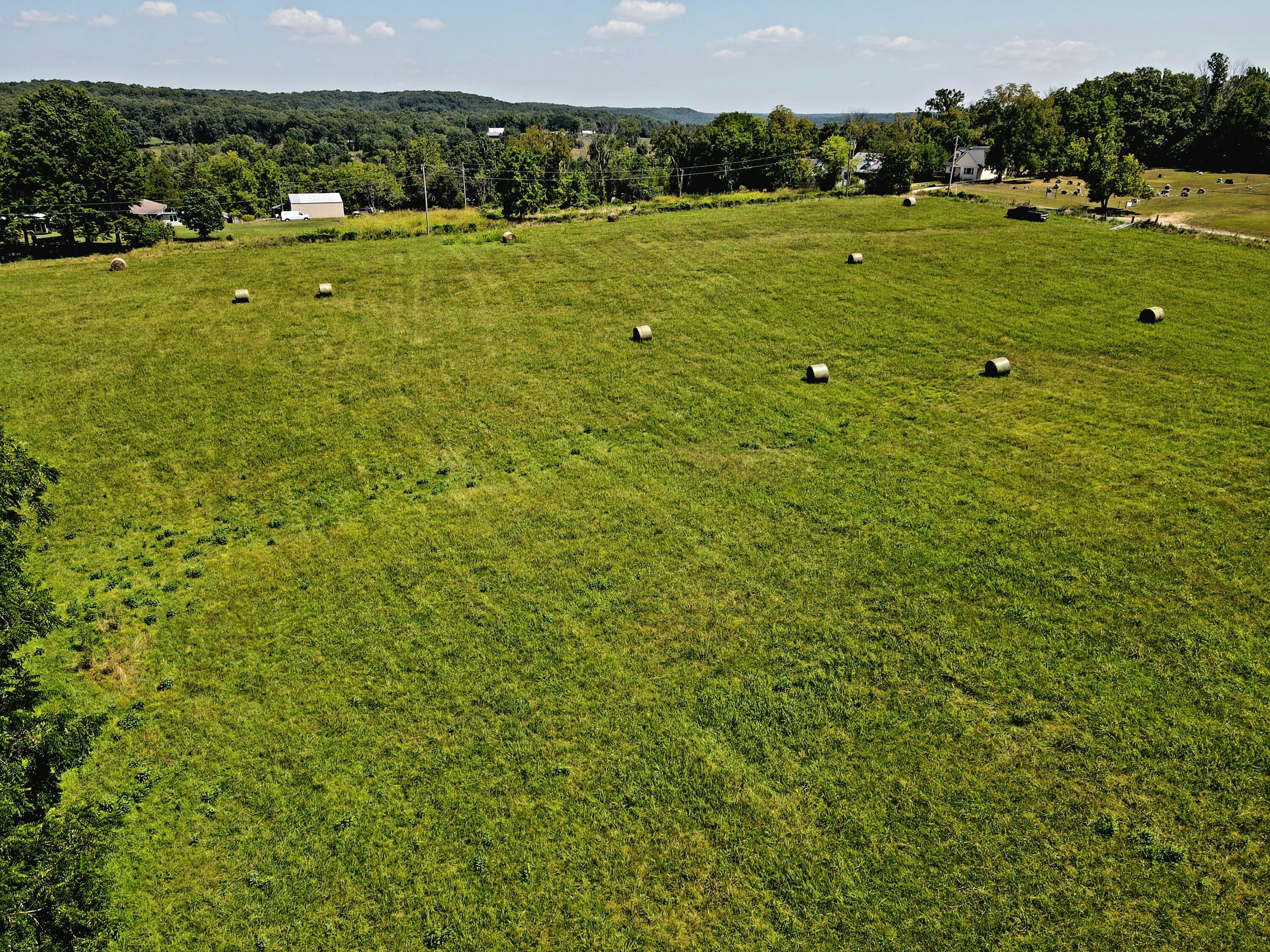main property photo 10