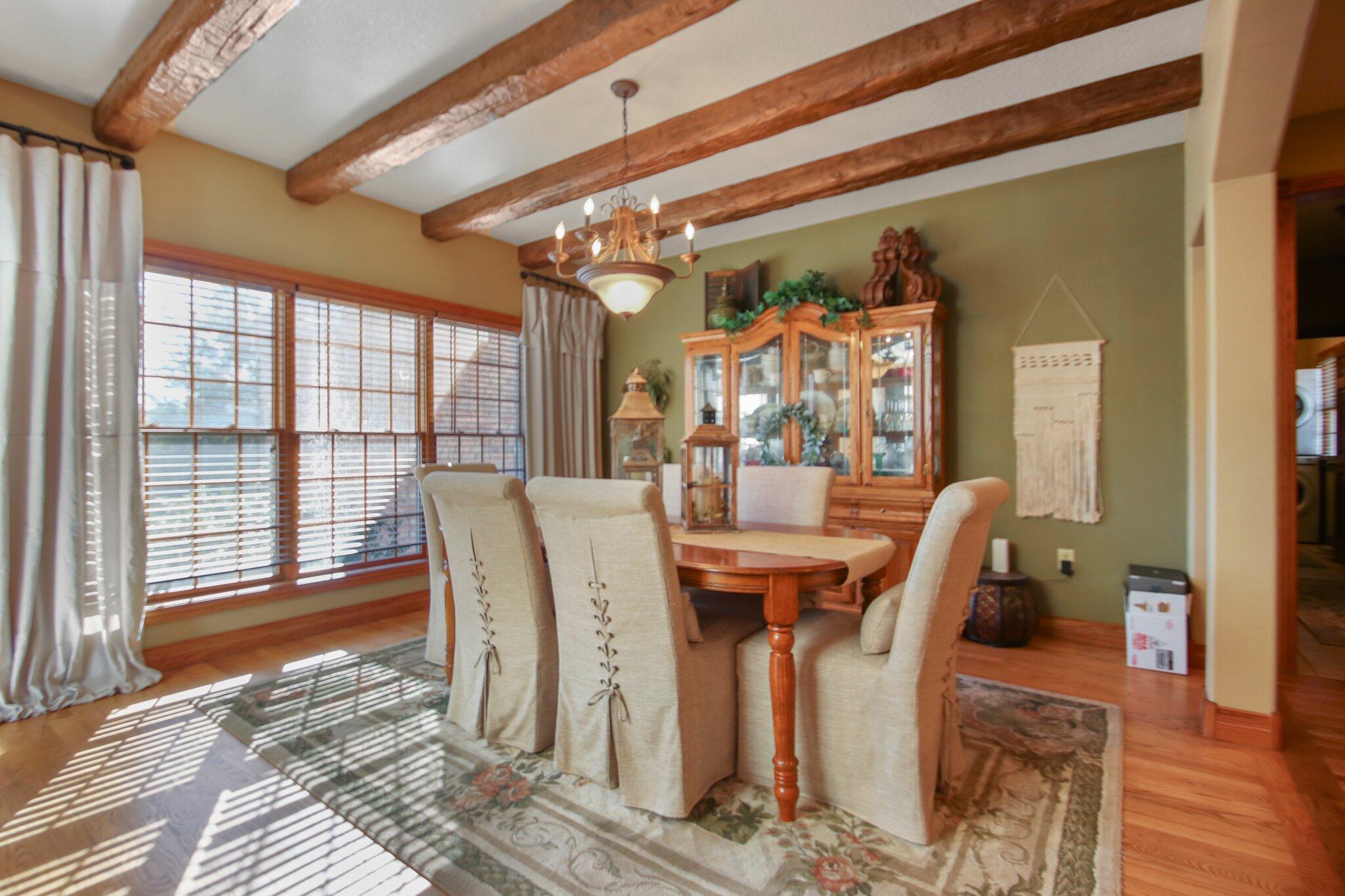 property viewer photo 11