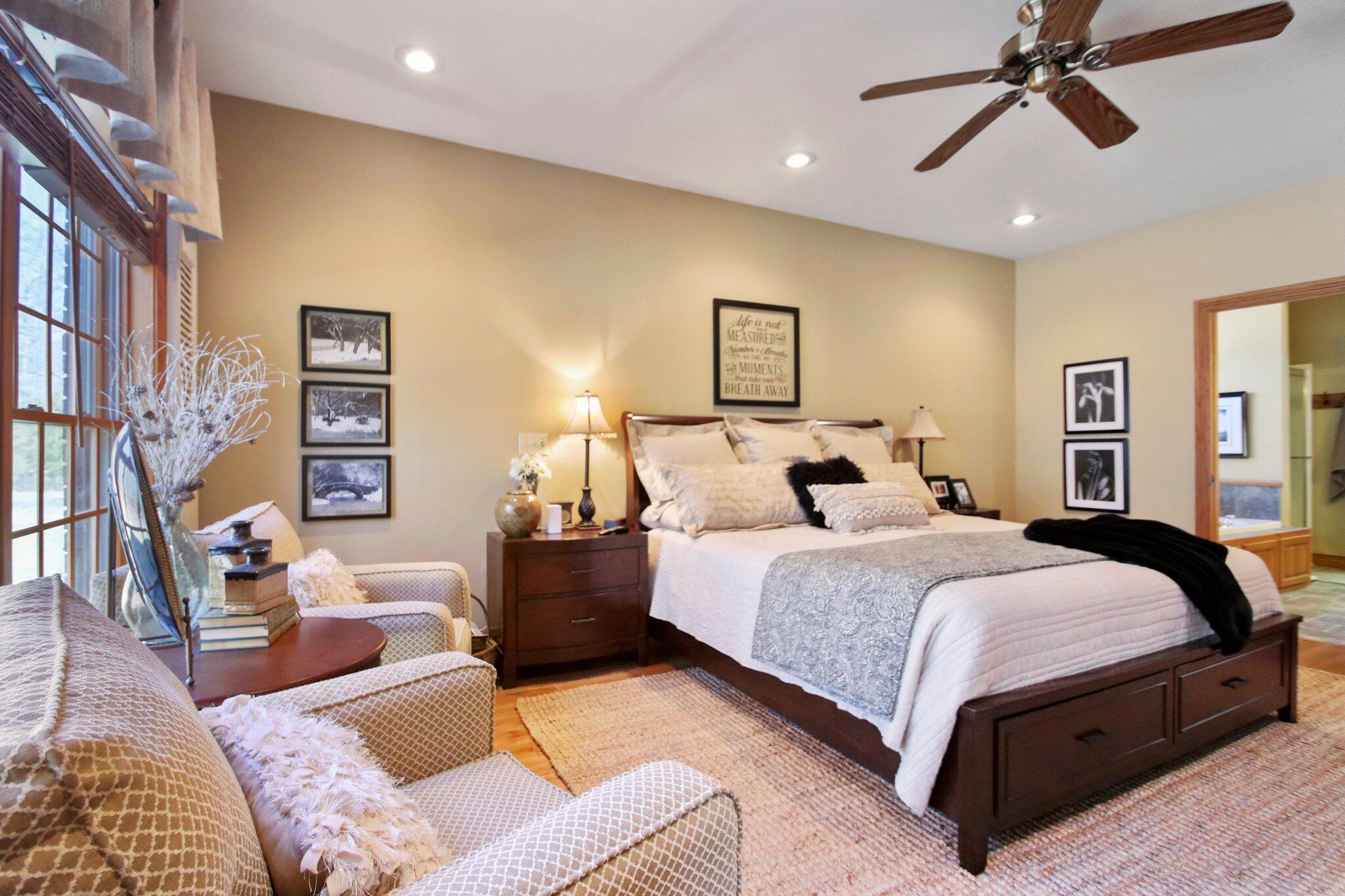 property viewer photo 18