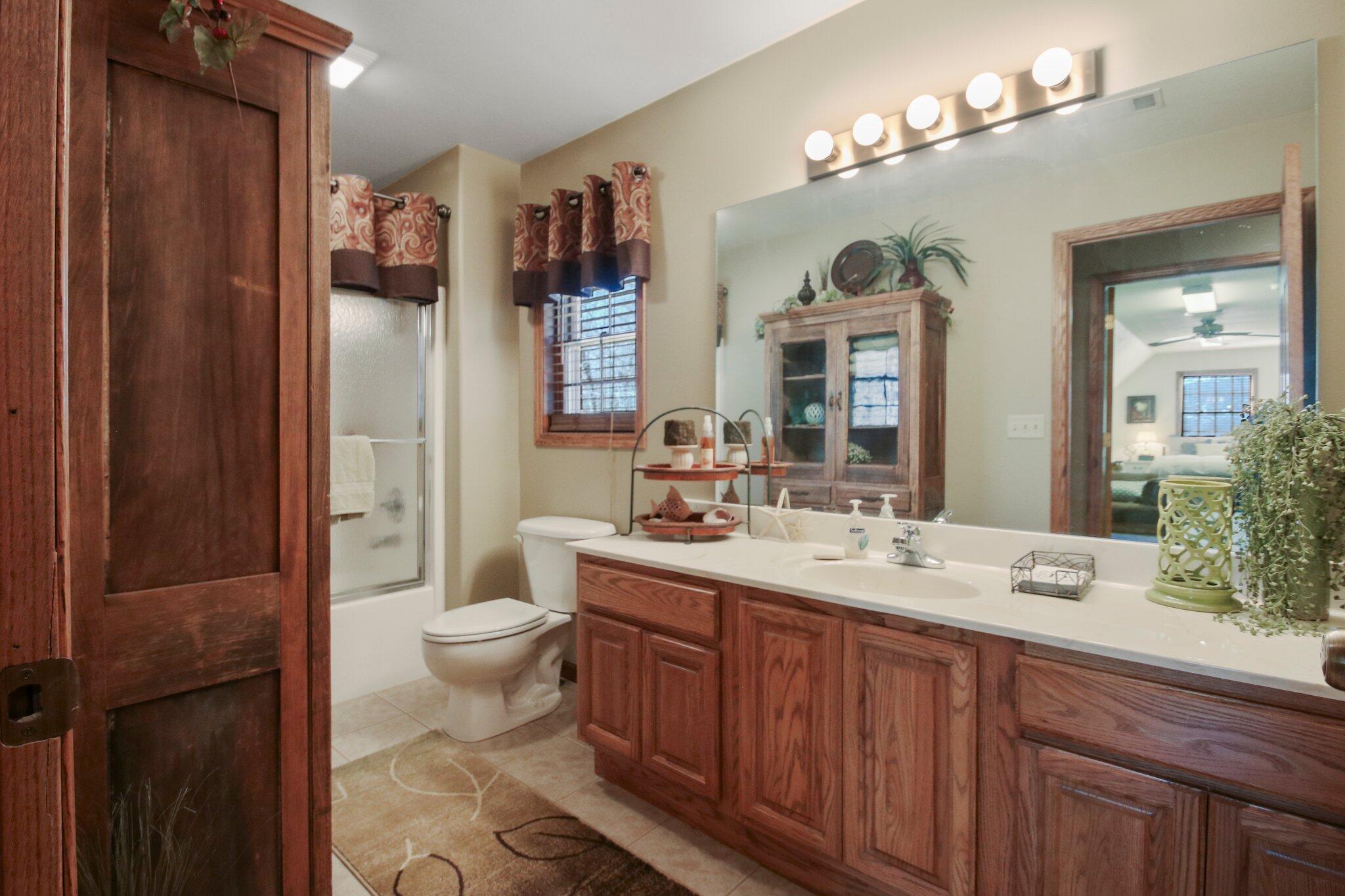 property viewer photo 33