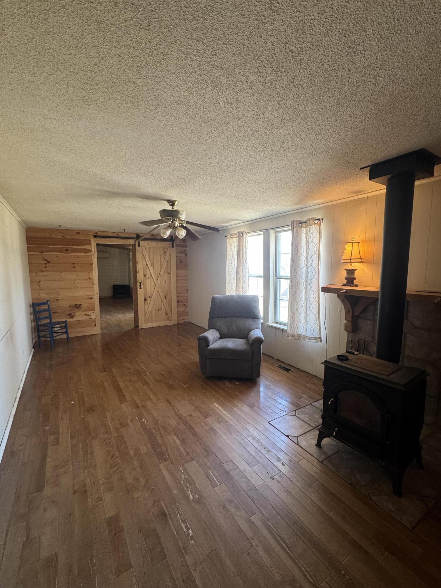 property viewer photo 15