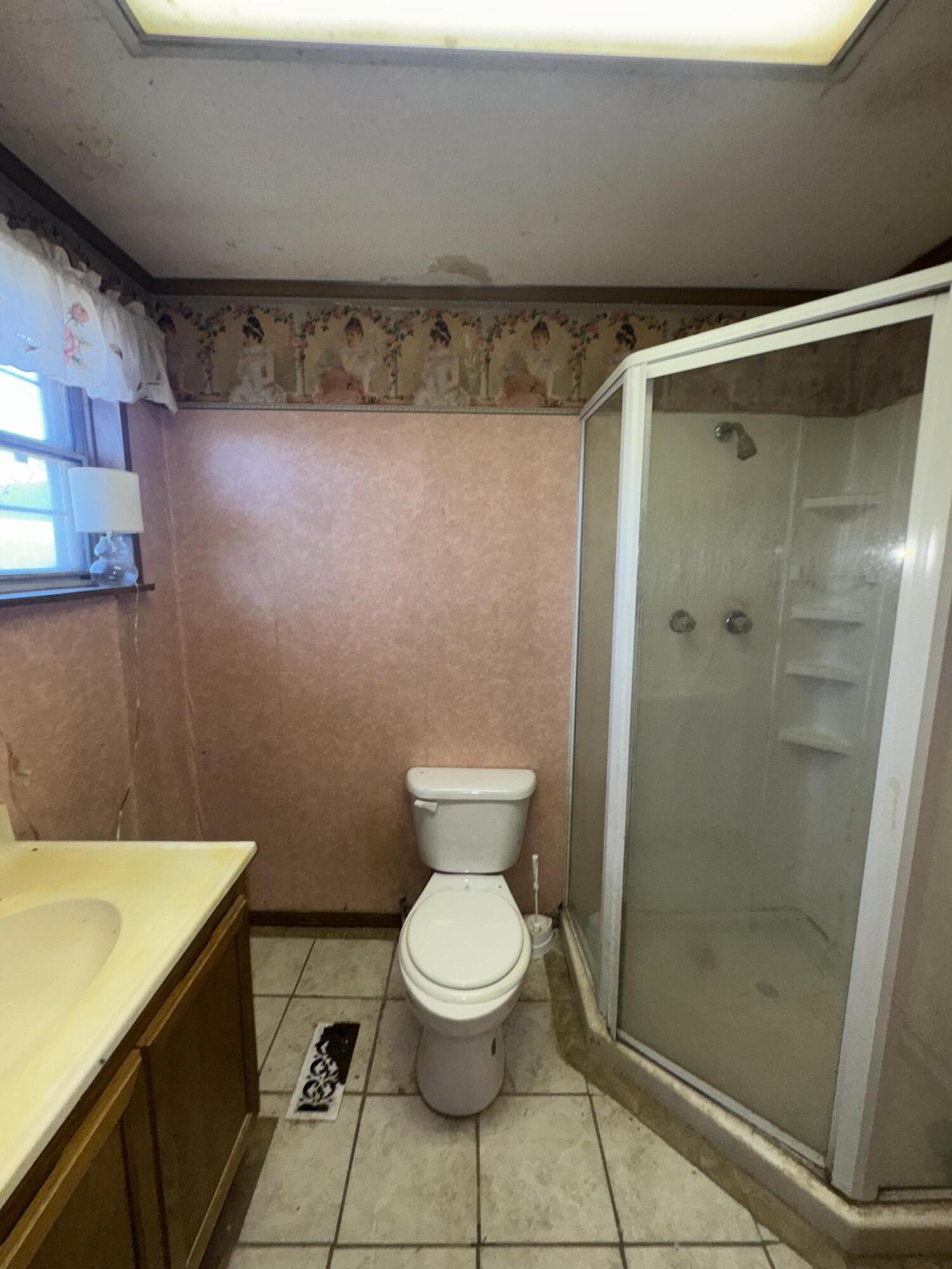property viewer photo 22
