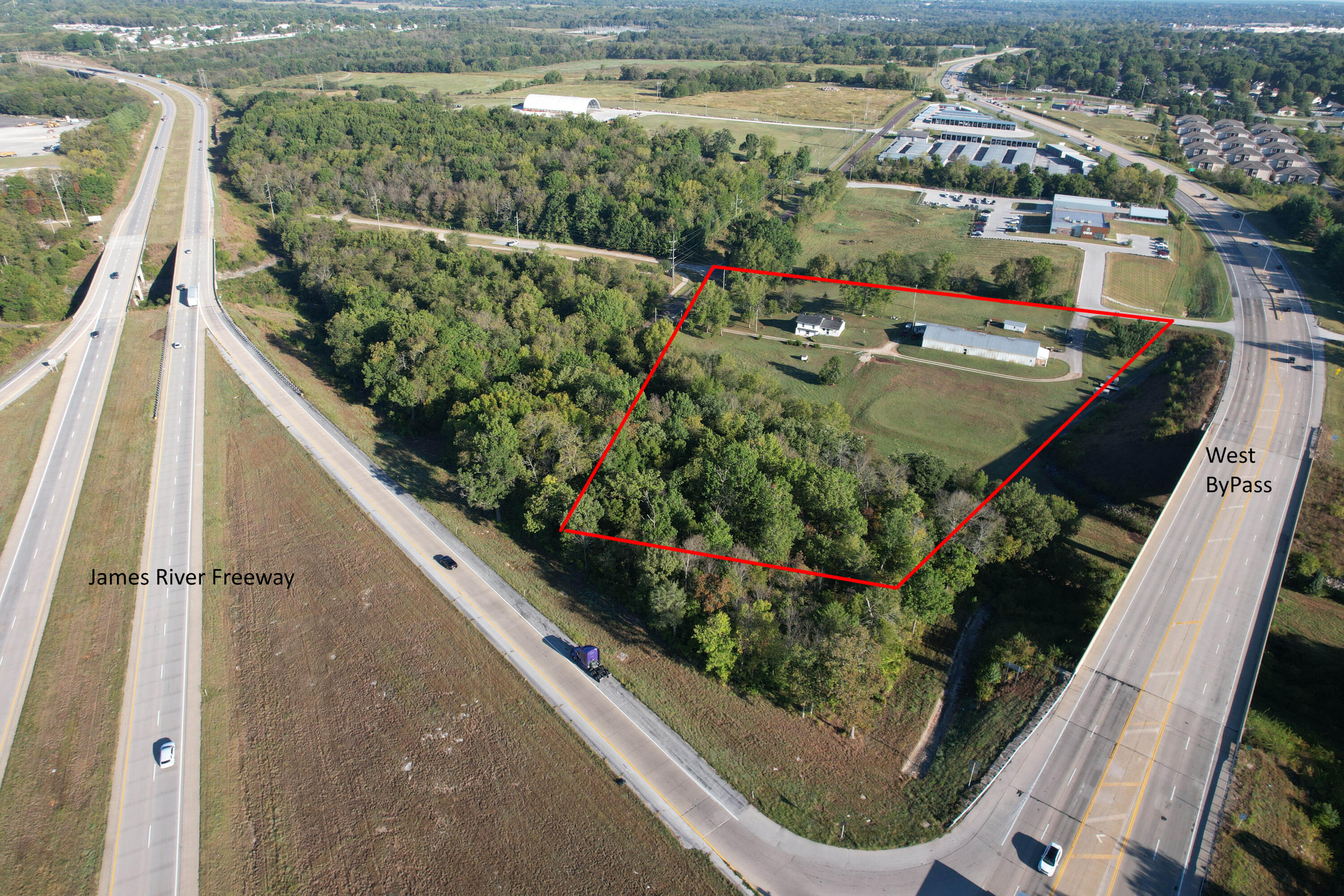 main property photo 2