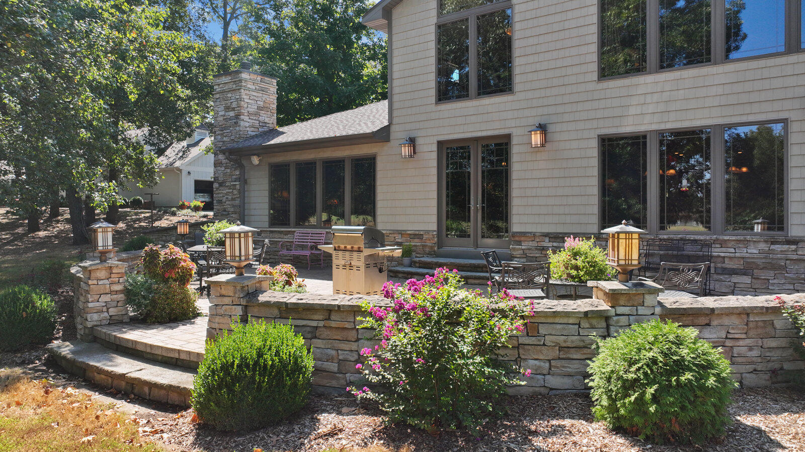 main property photo 95