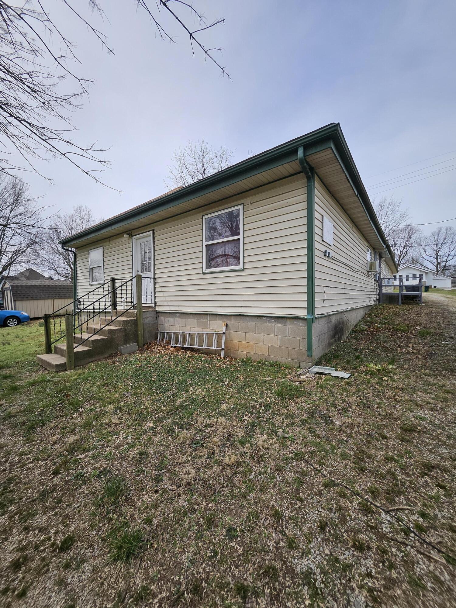 main property photo 25