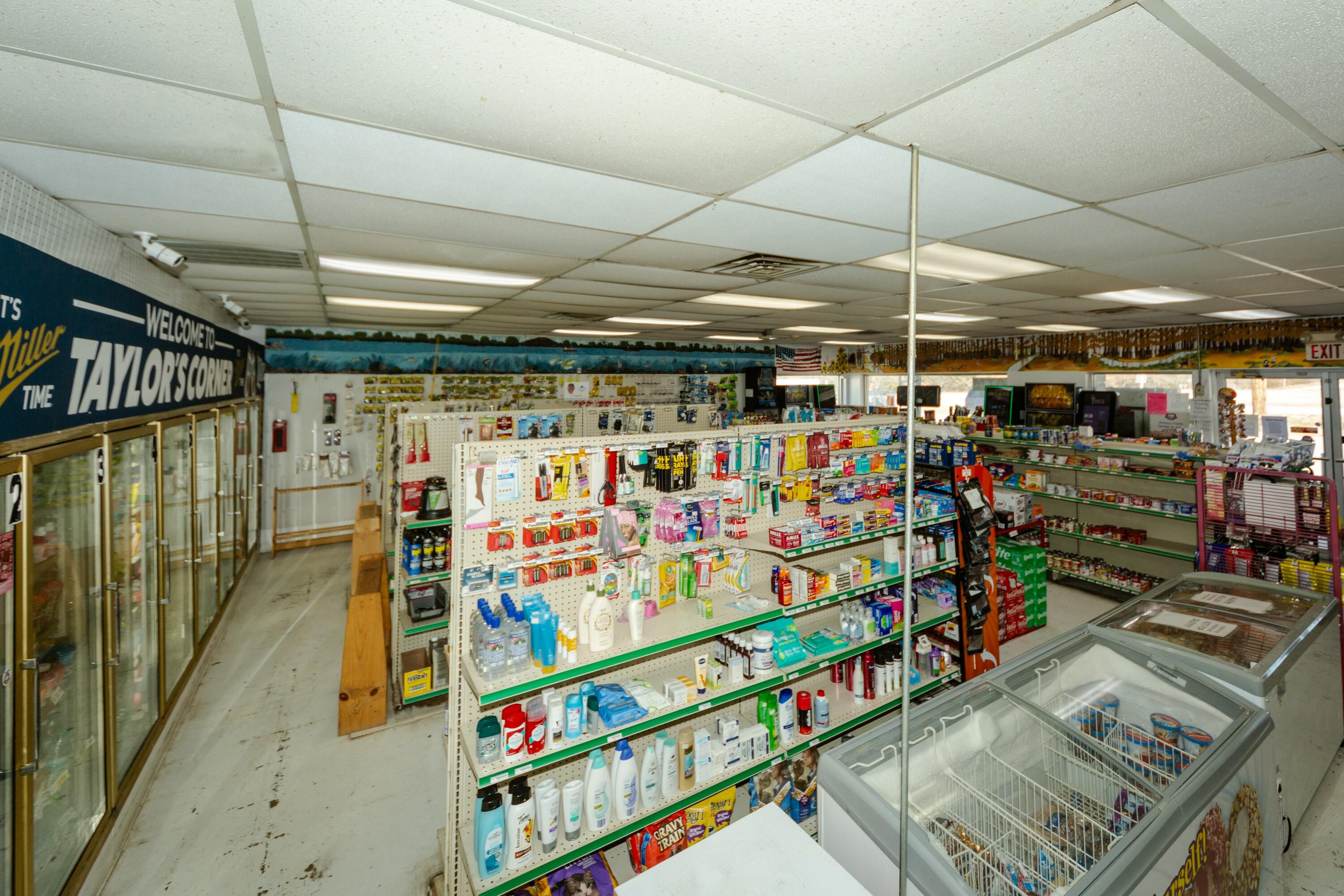main property photo 18