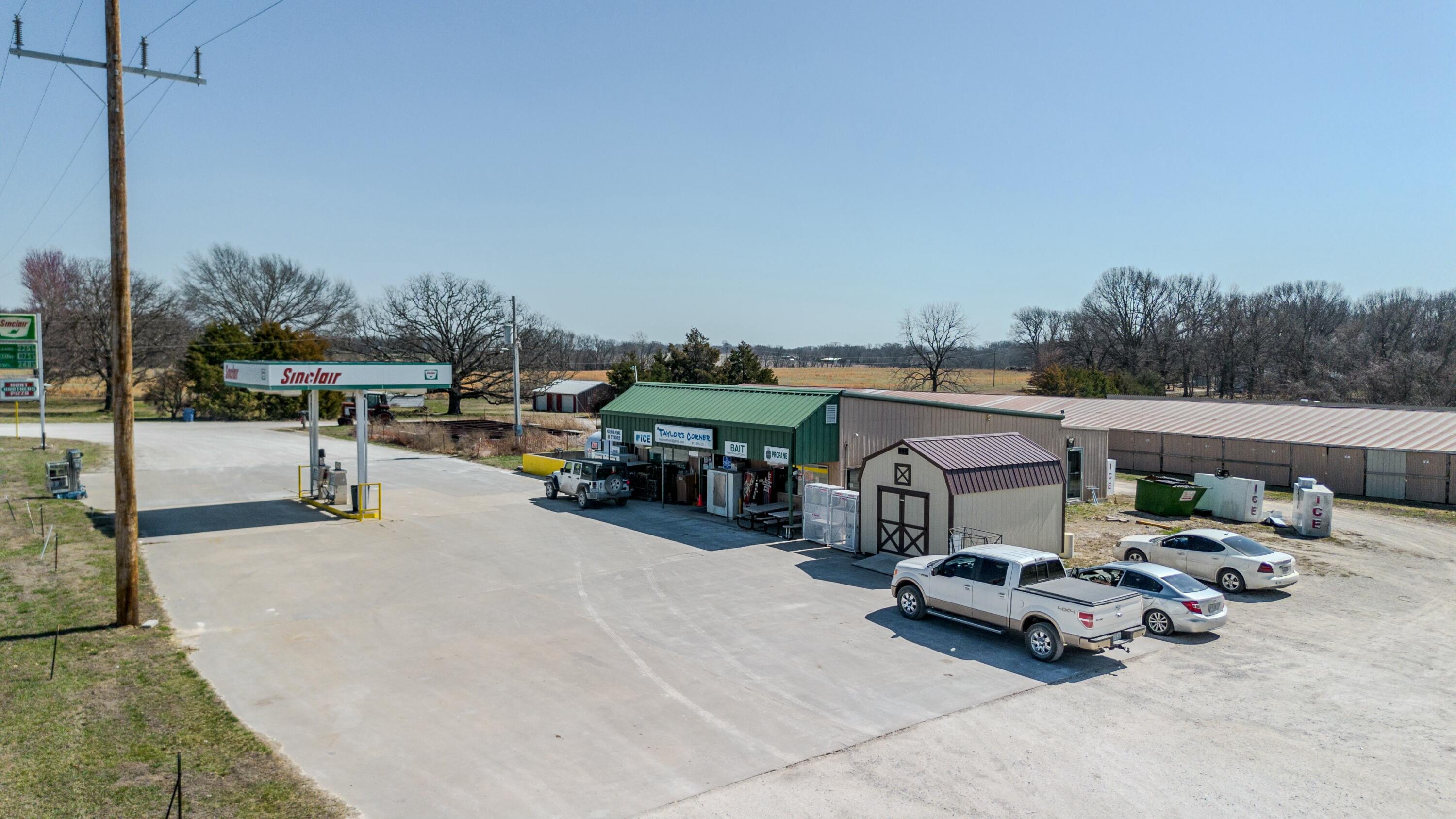 main property photo 46