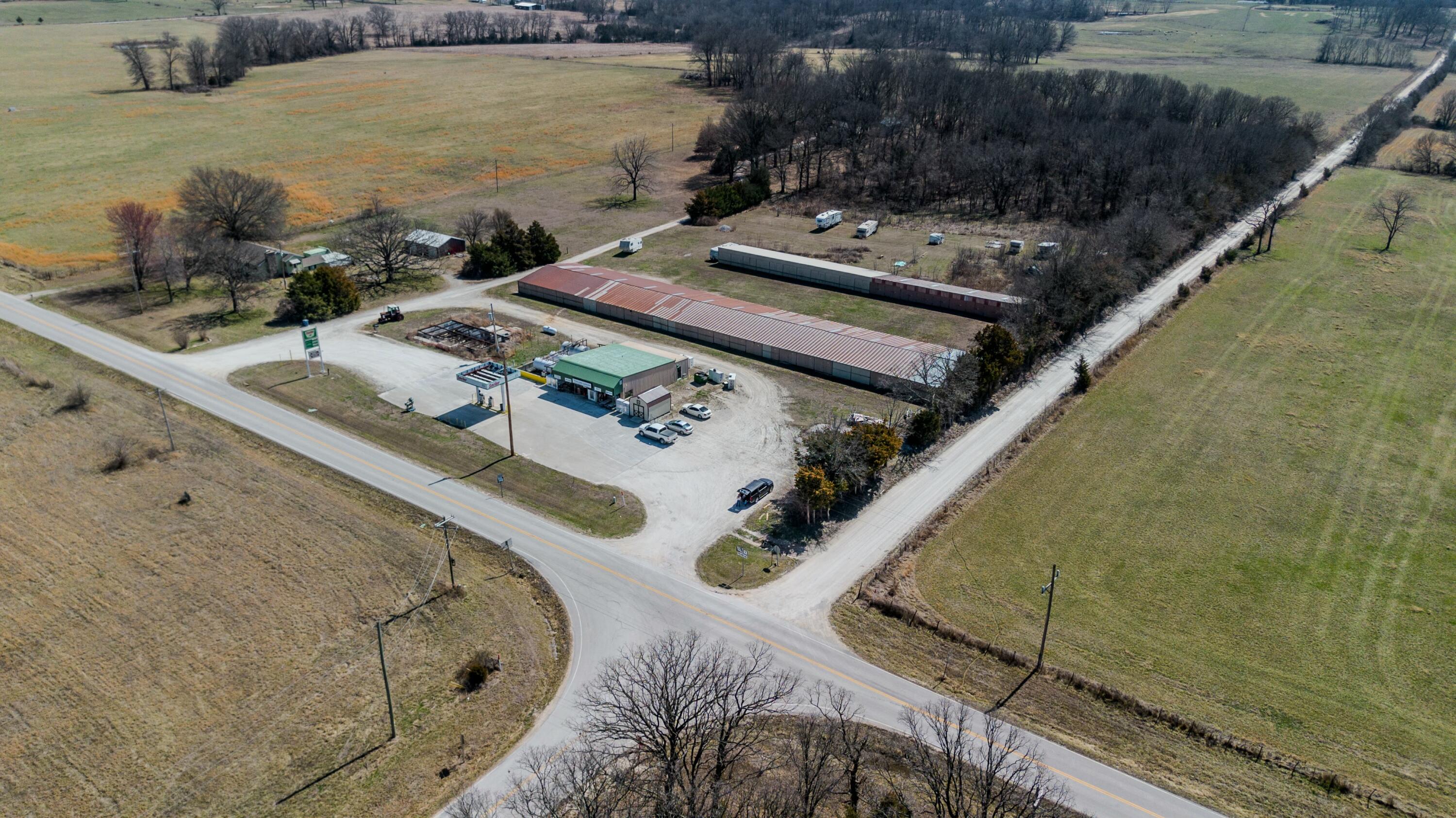 main property photo 47
