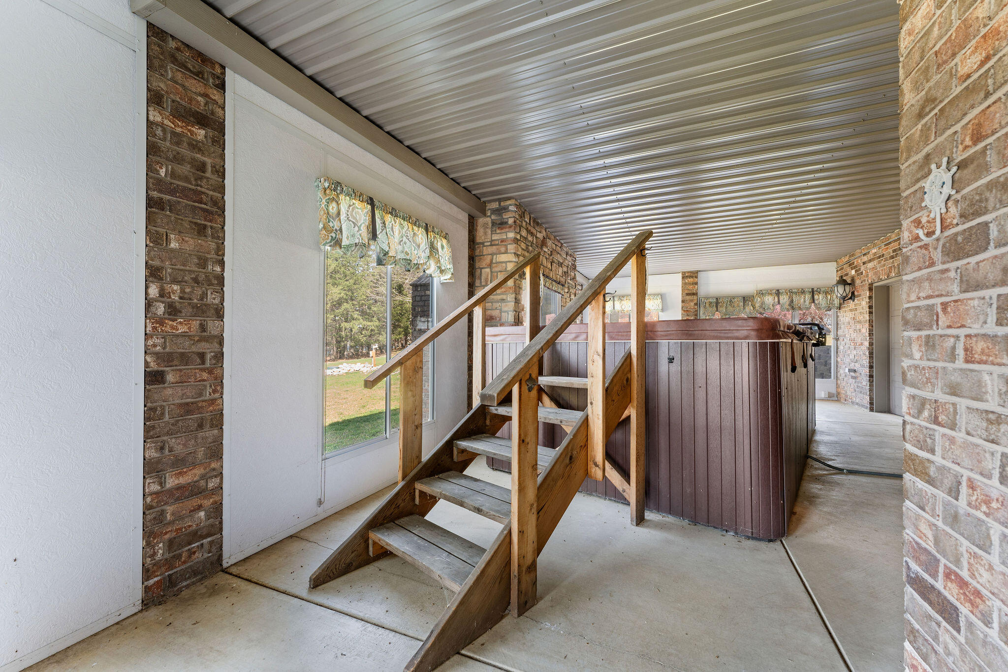 main property photo 46