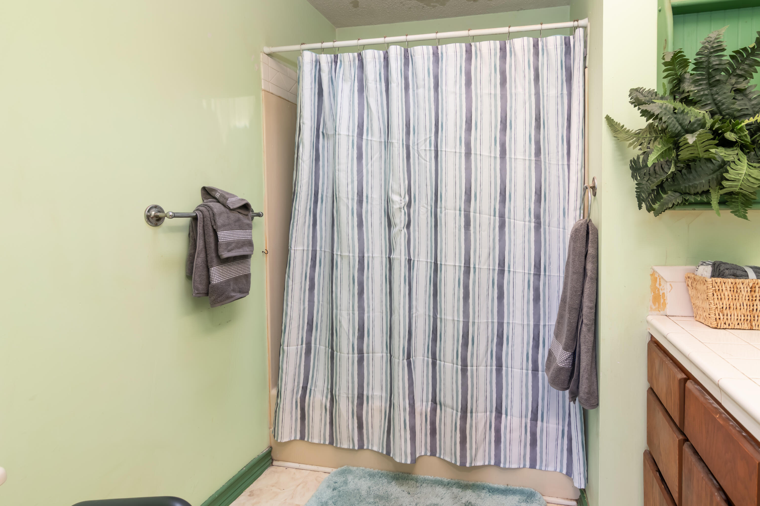property viewer photo 20