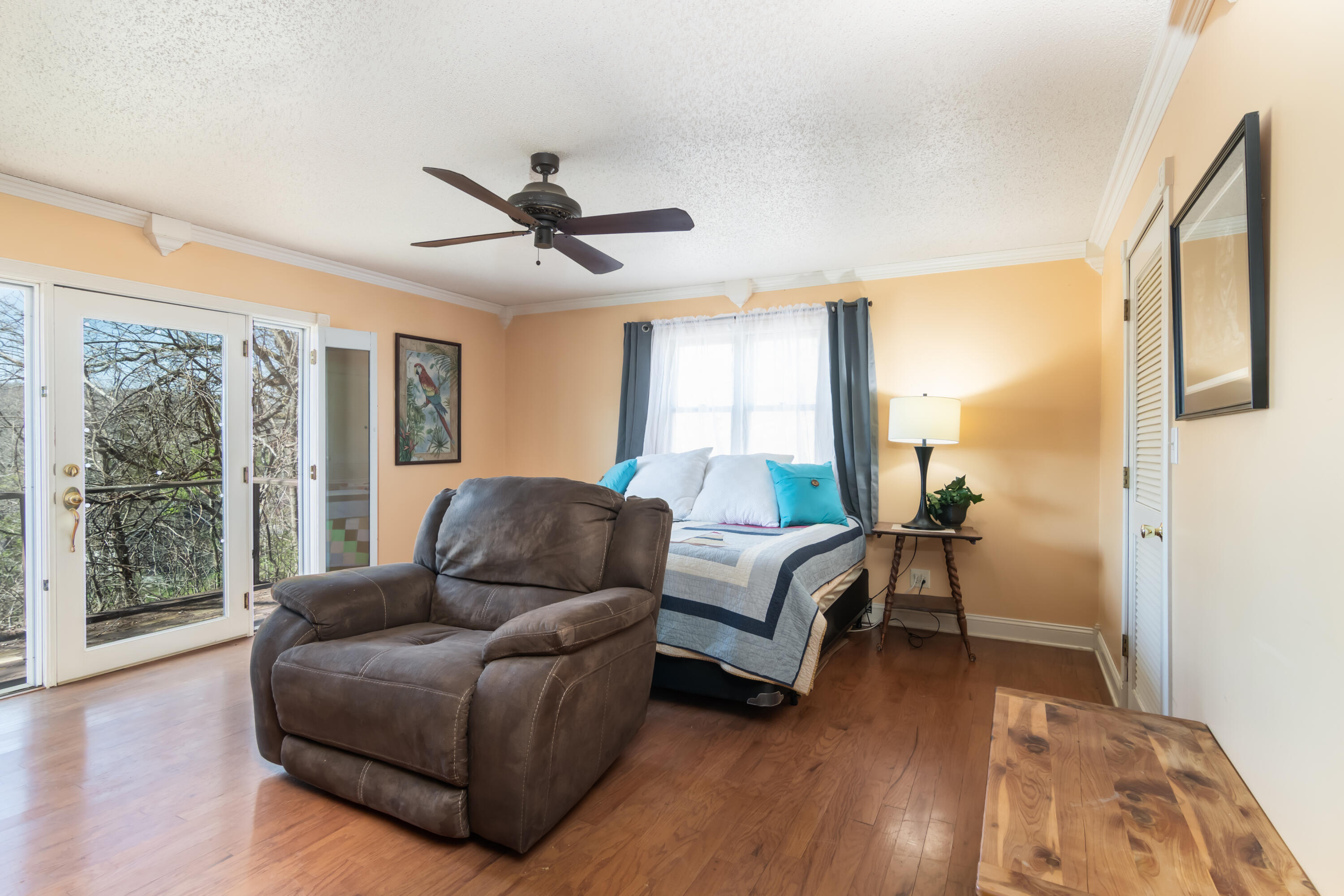 property viewer photo 8