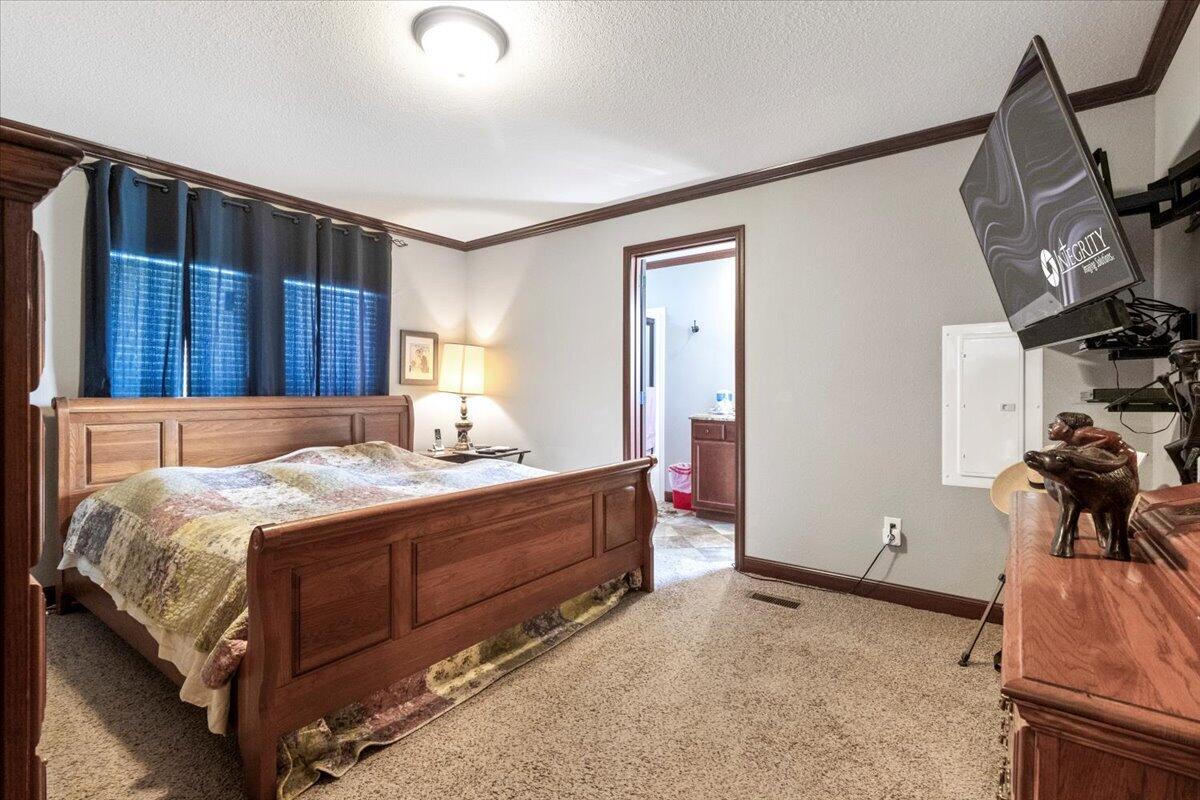 property viewer photo 10