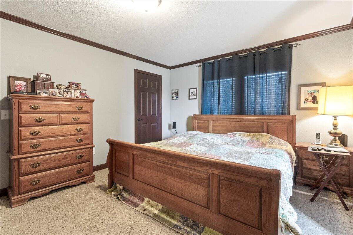 property viewer photo 12