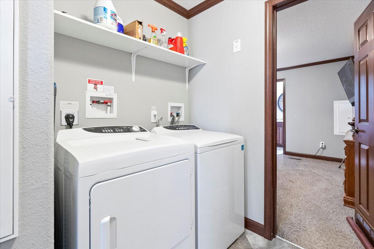 property viewer photo 9