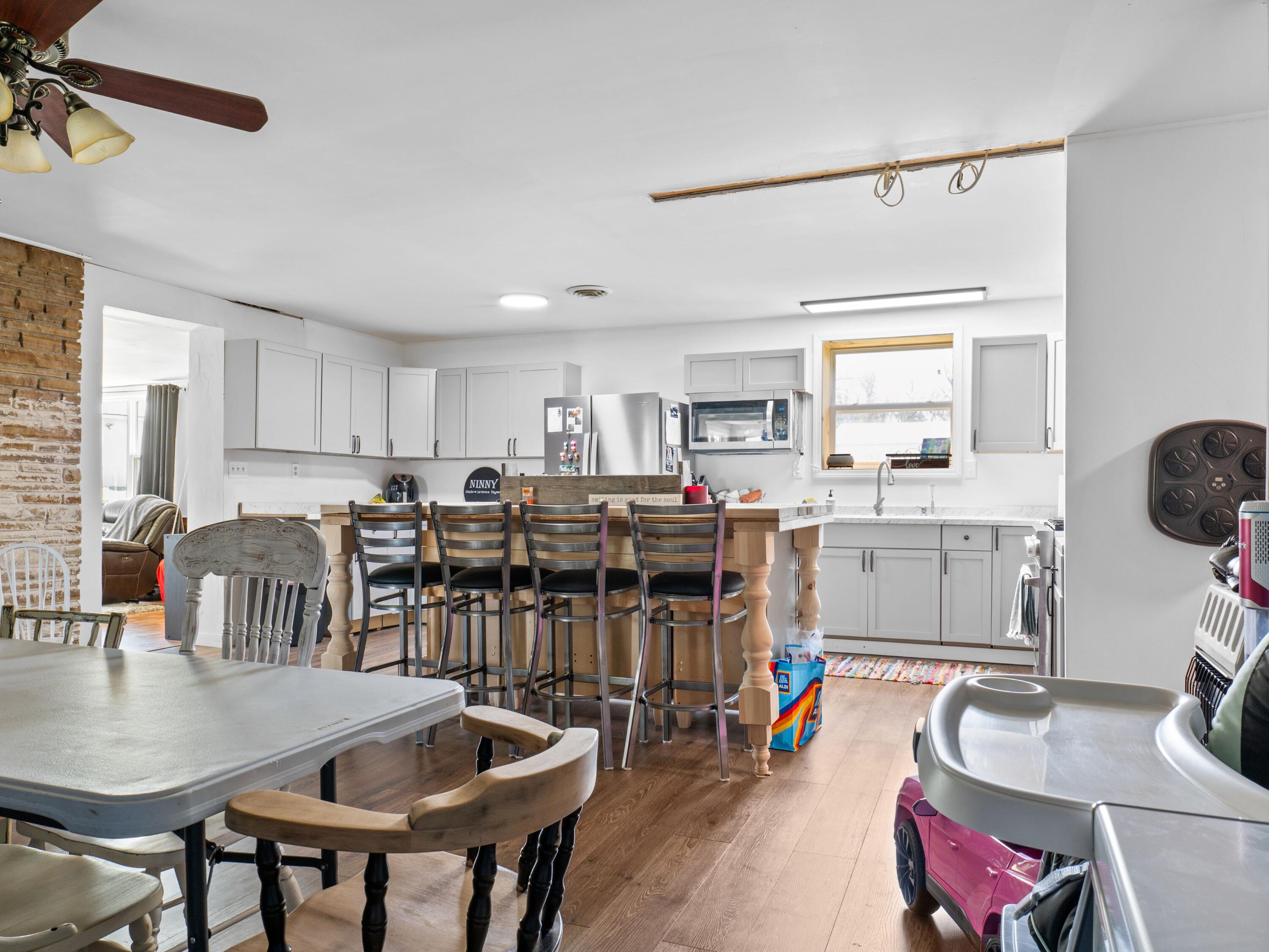 property viewer photo 45