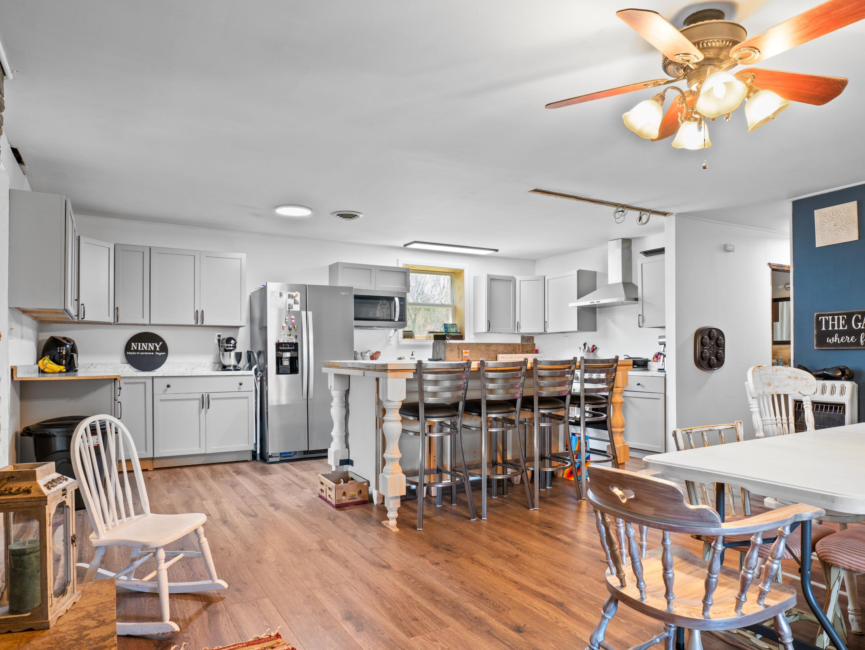 property viewer photo 46
