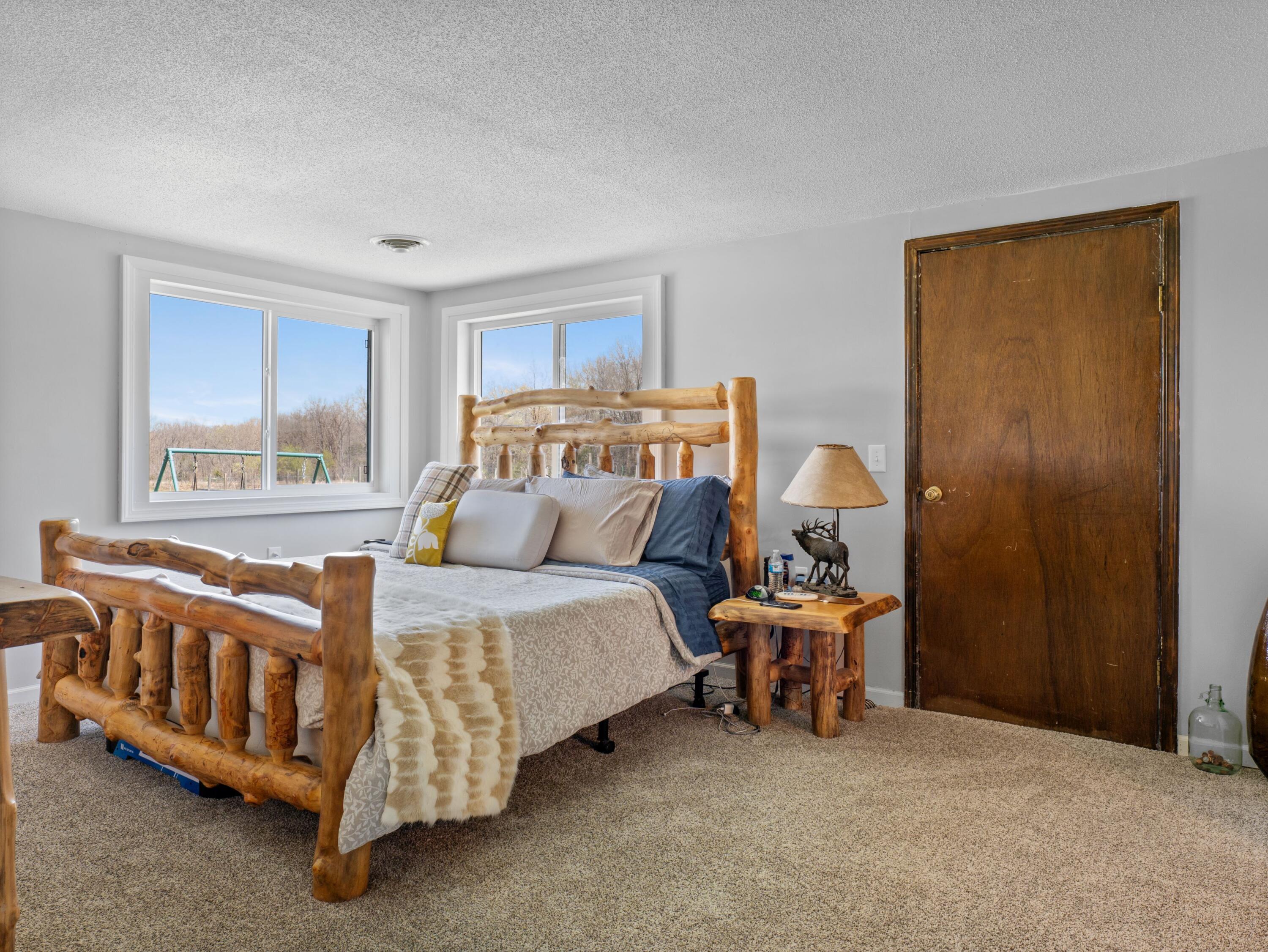 property viewer photo 48