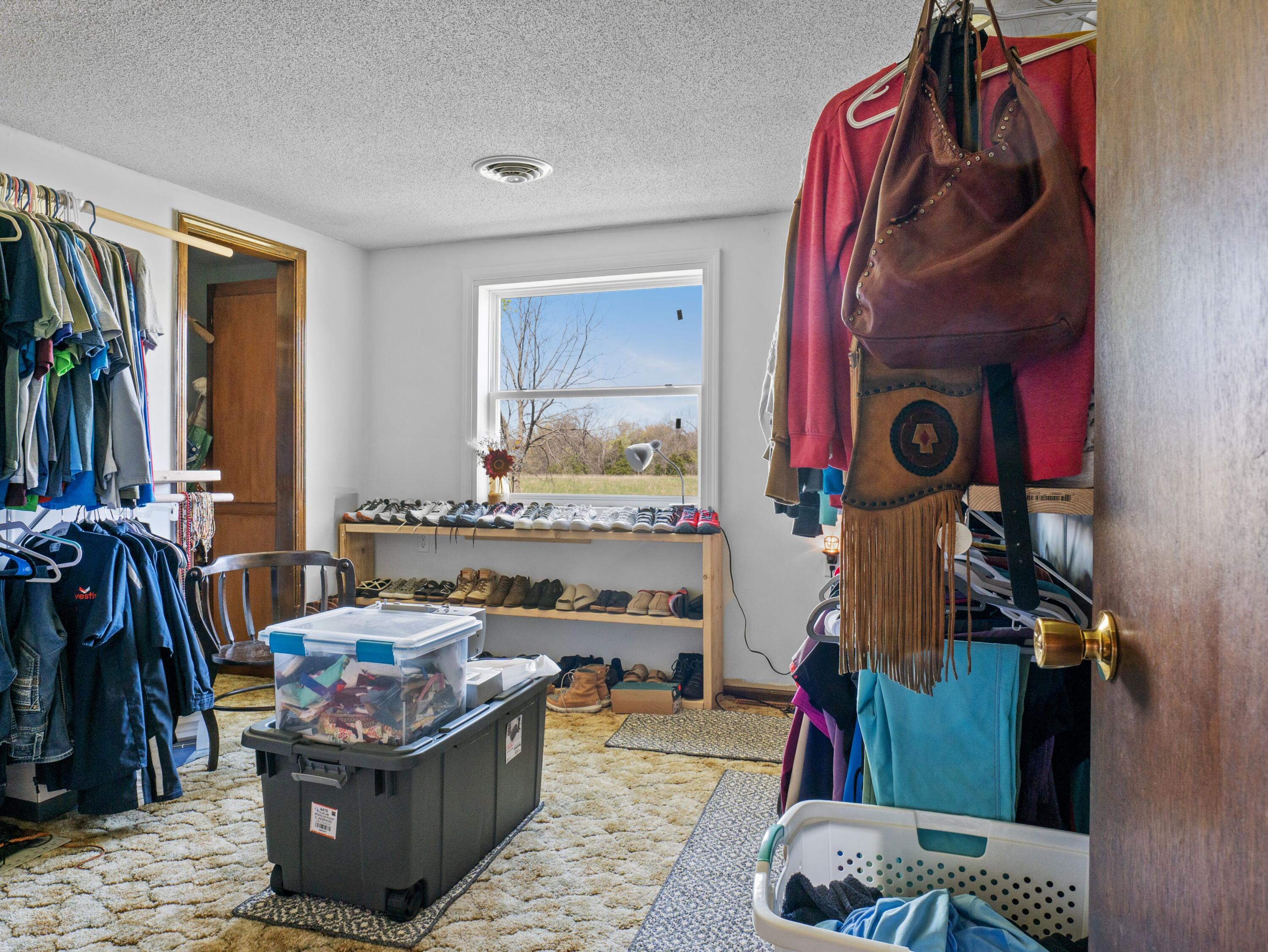 property viewer photo 50