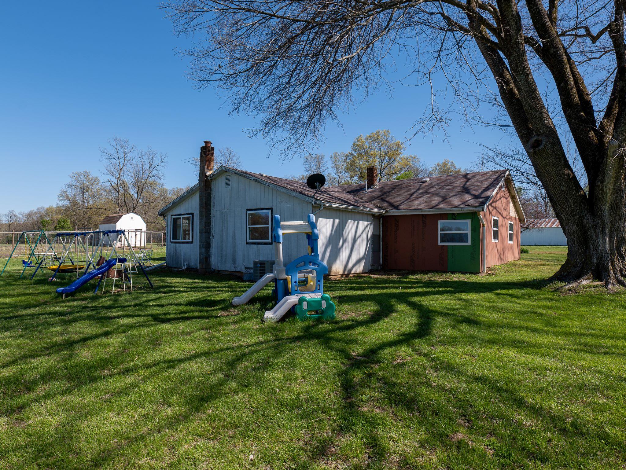property viewer photo 57