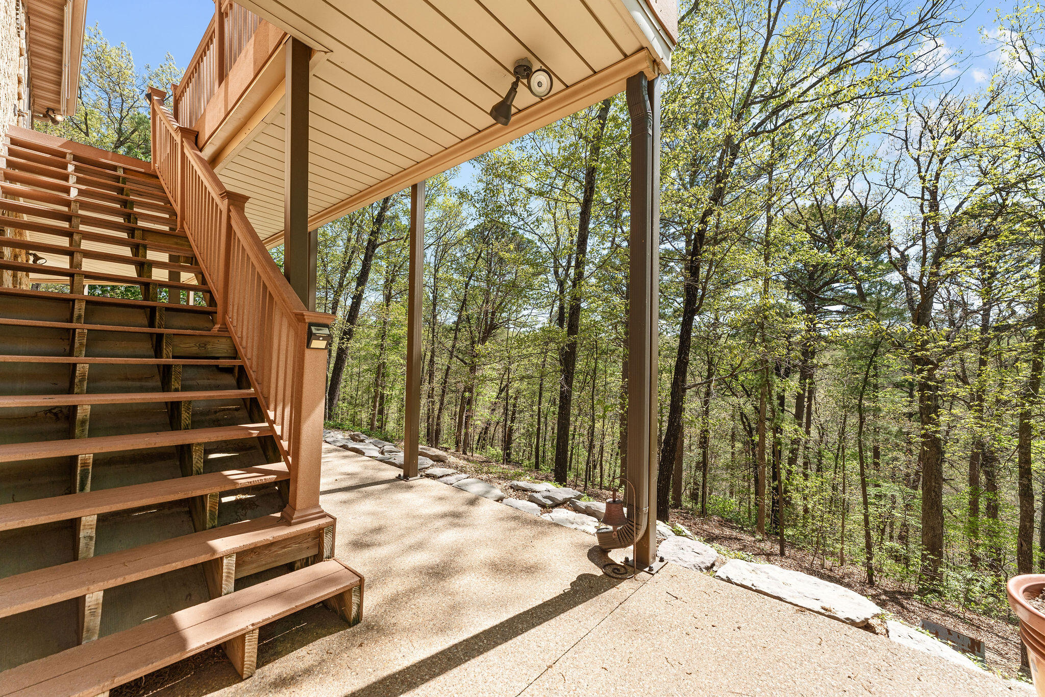 main property photo 47