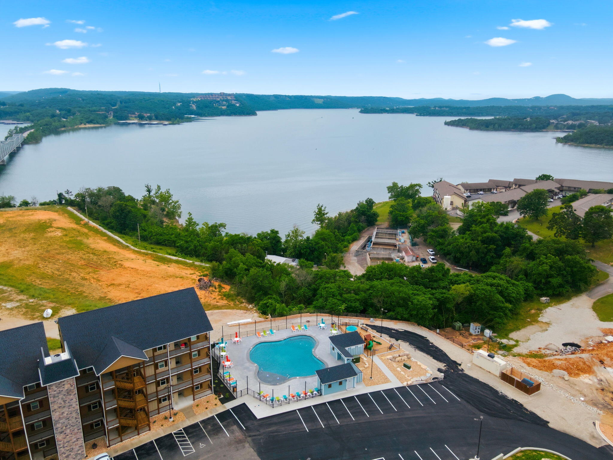 main property photo 34