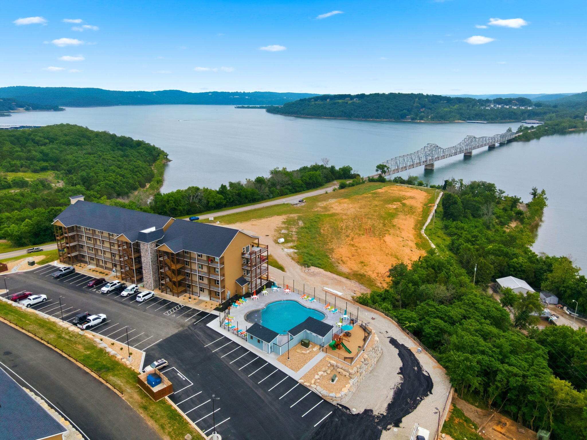 main property photo 35