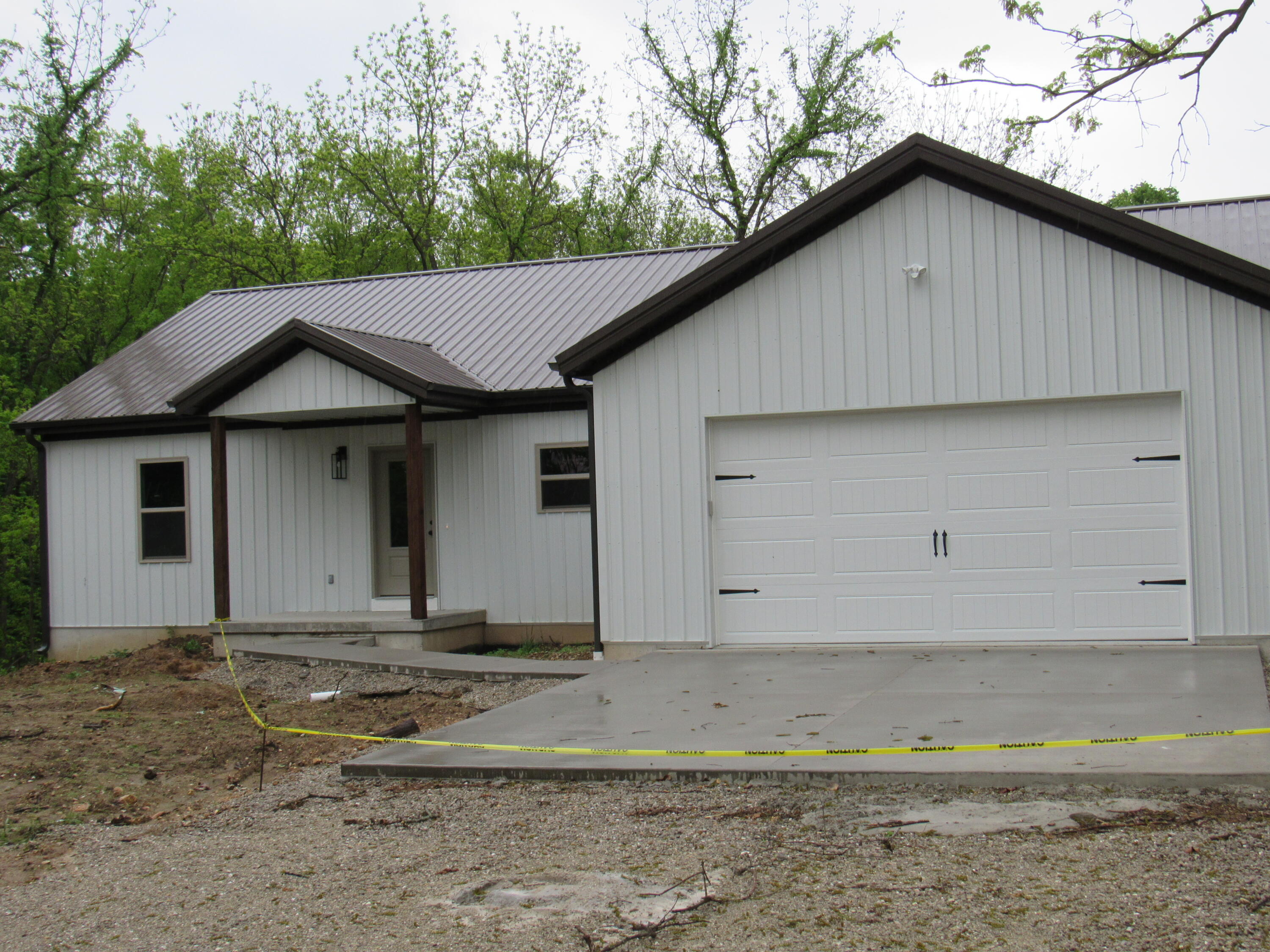 property viewer photo 2