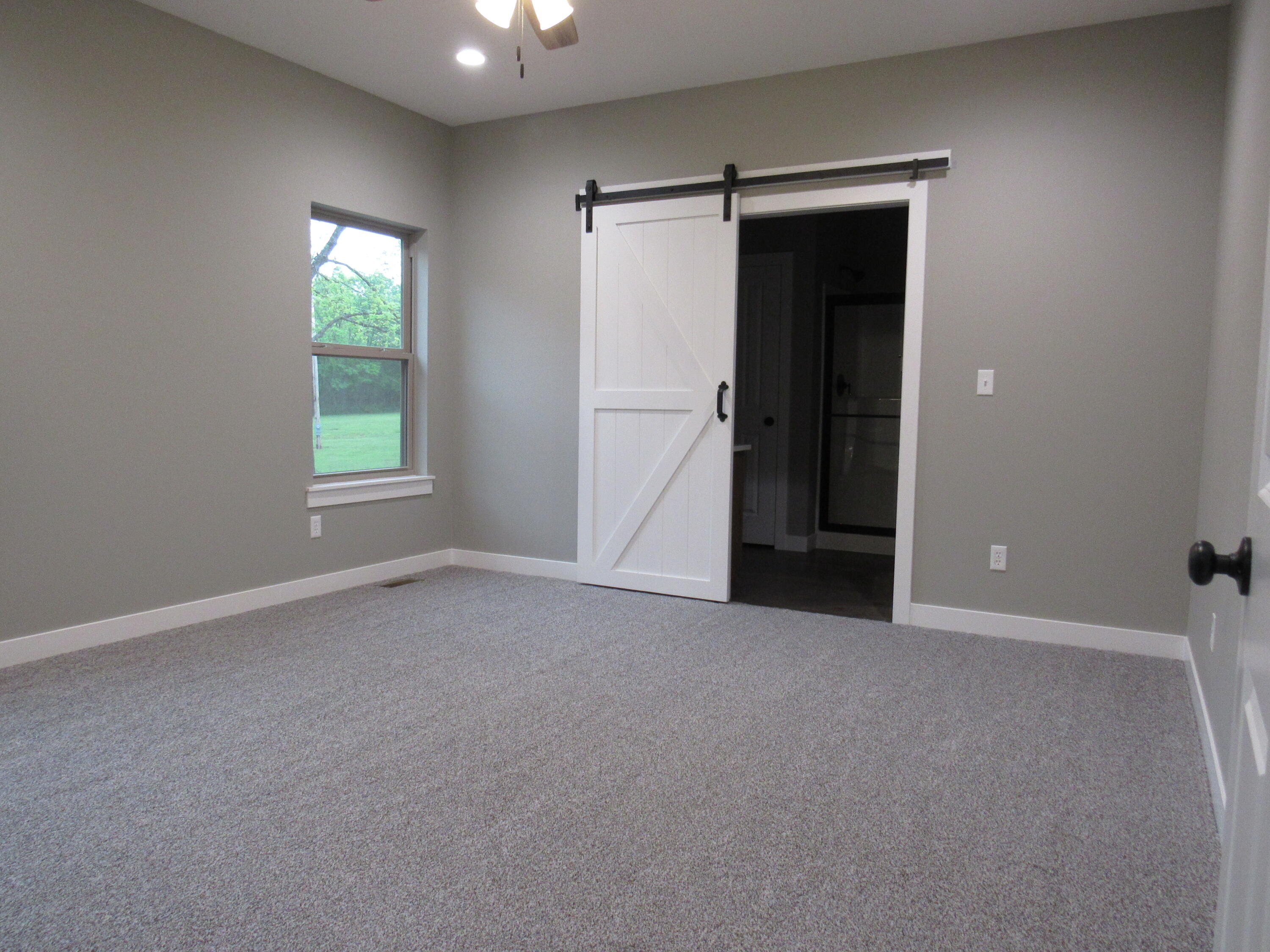 property viewer photo 20