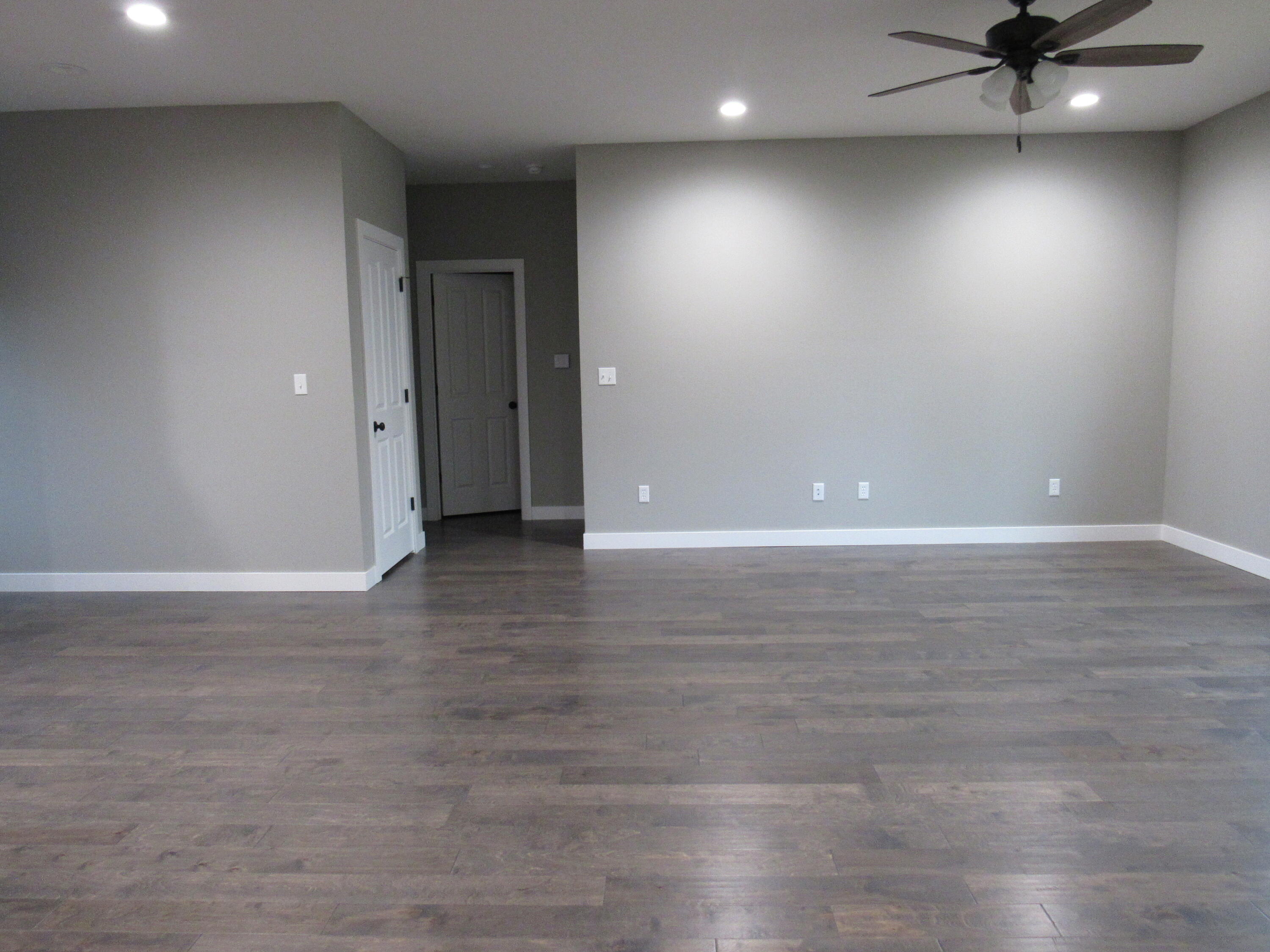 property viewer photo 9
