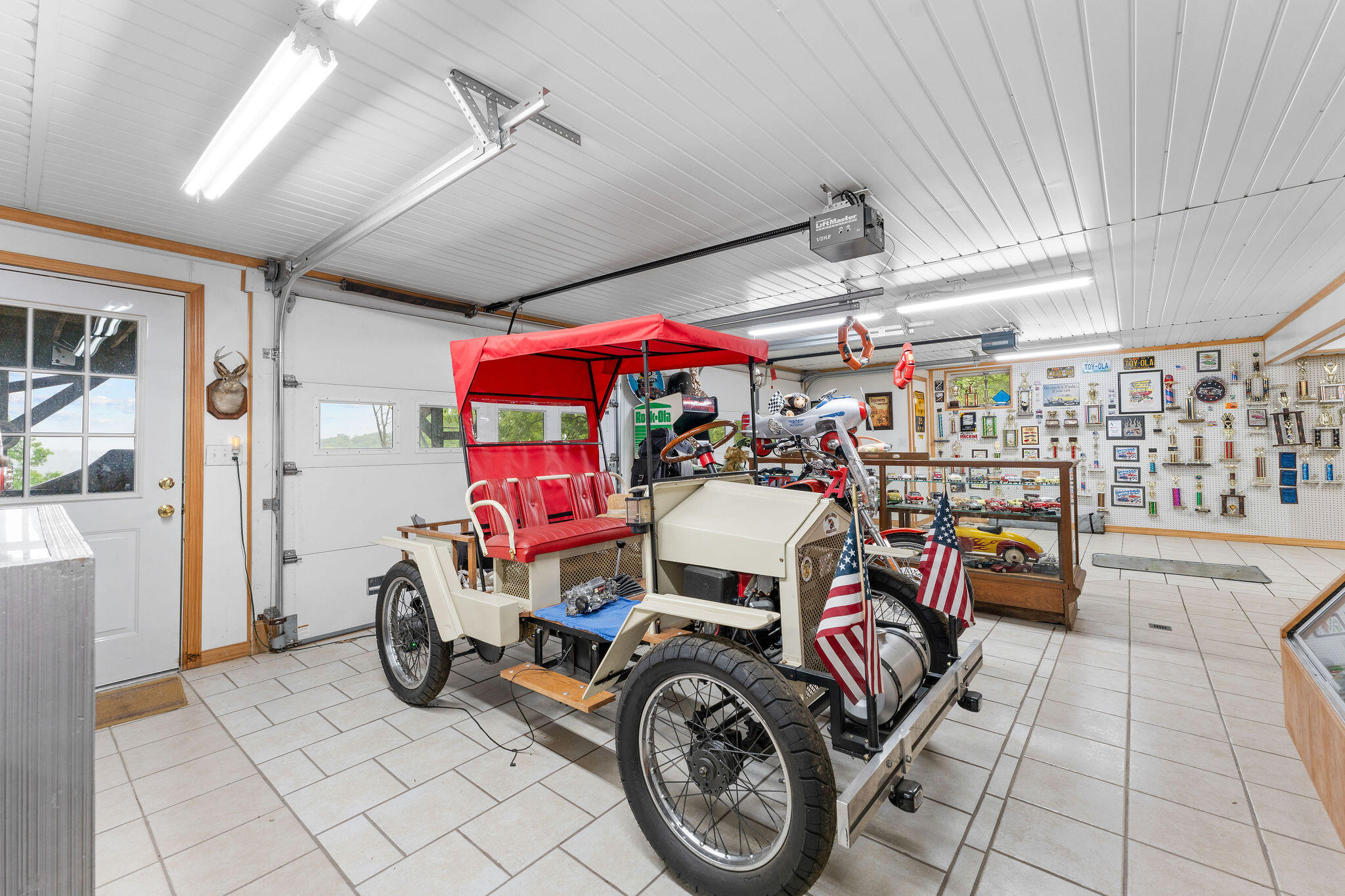 main property photo 42