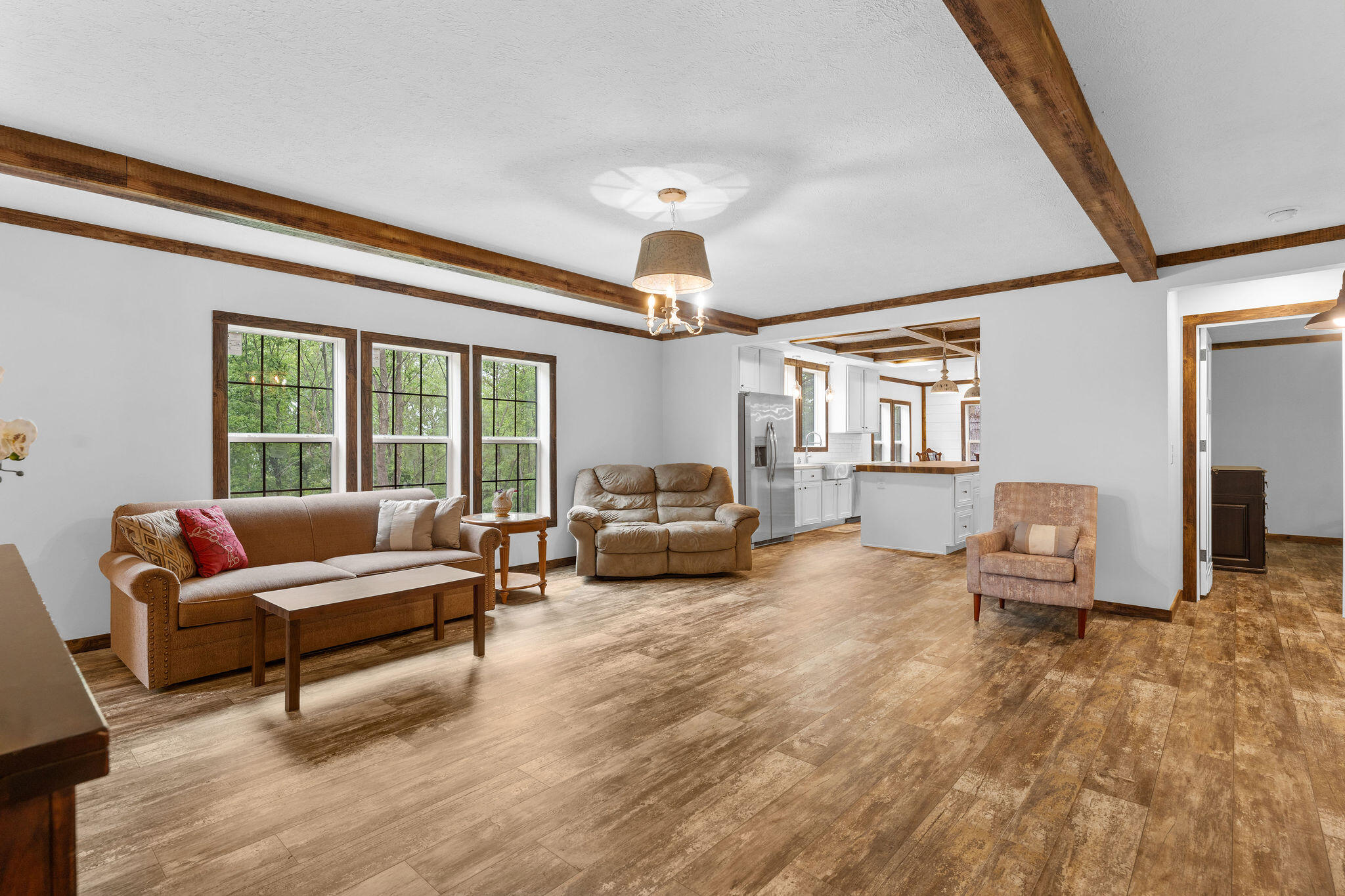 property viewer photo 10