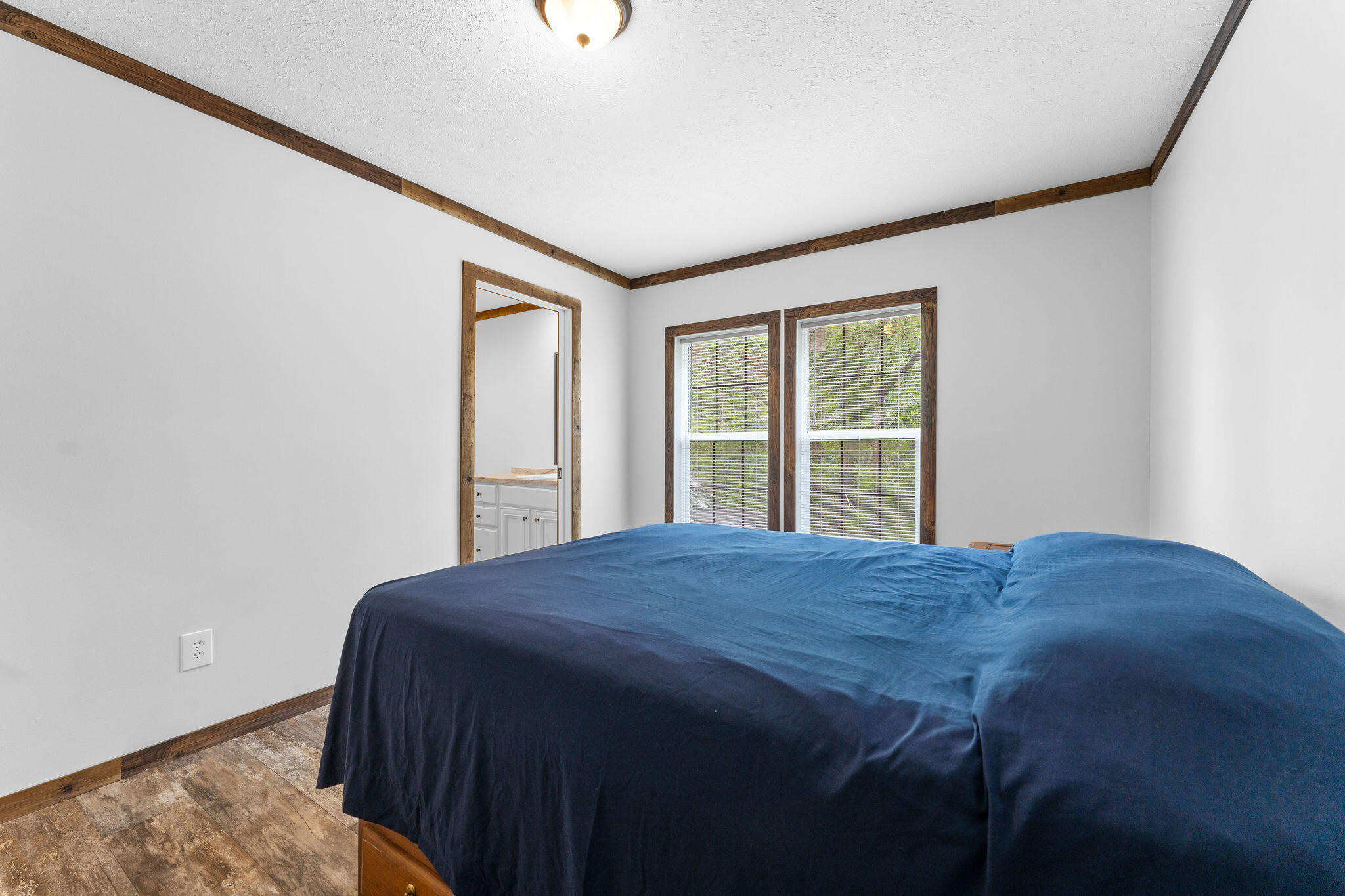 property viewer photo 22