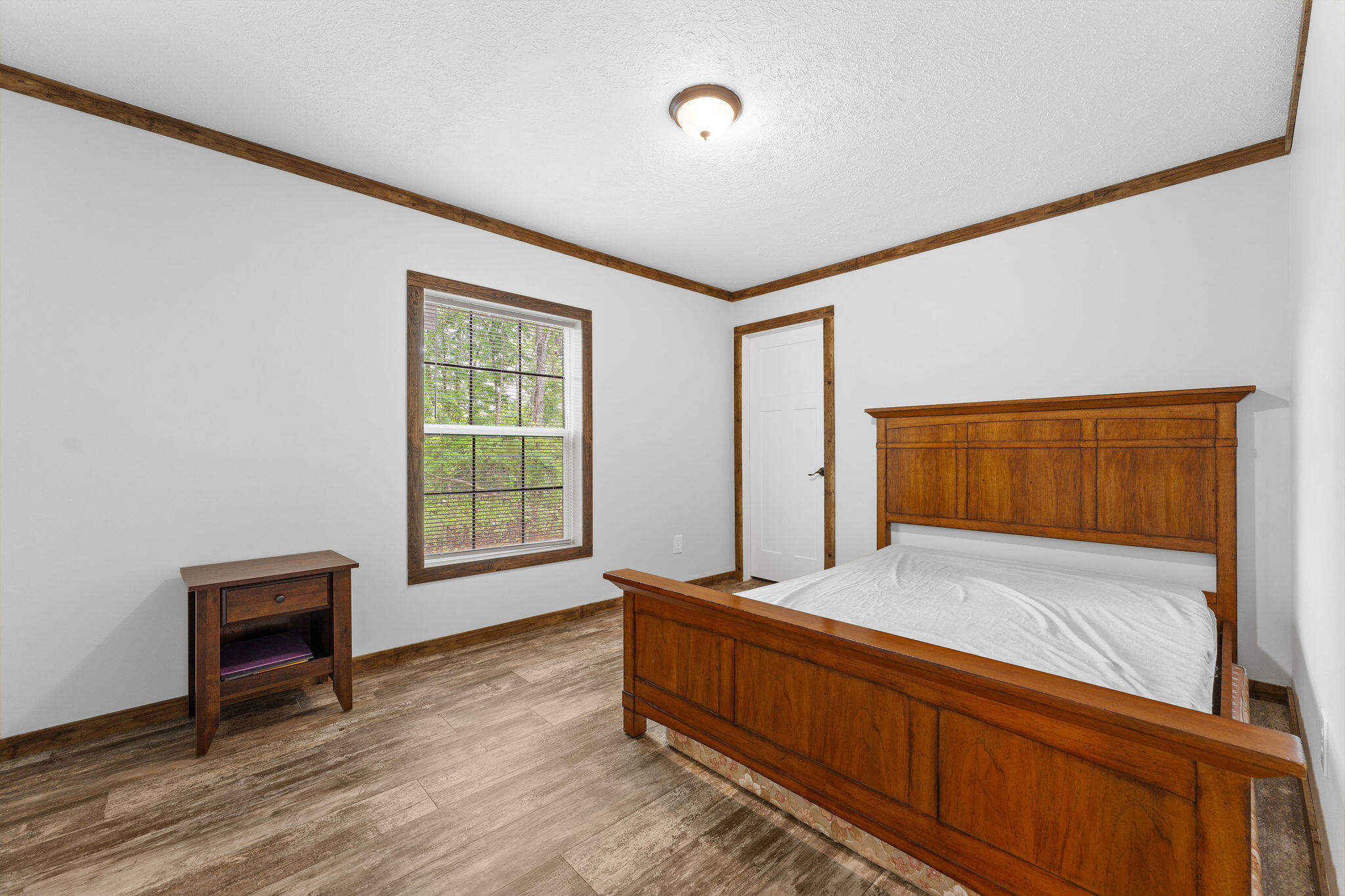 property viewer photo 25