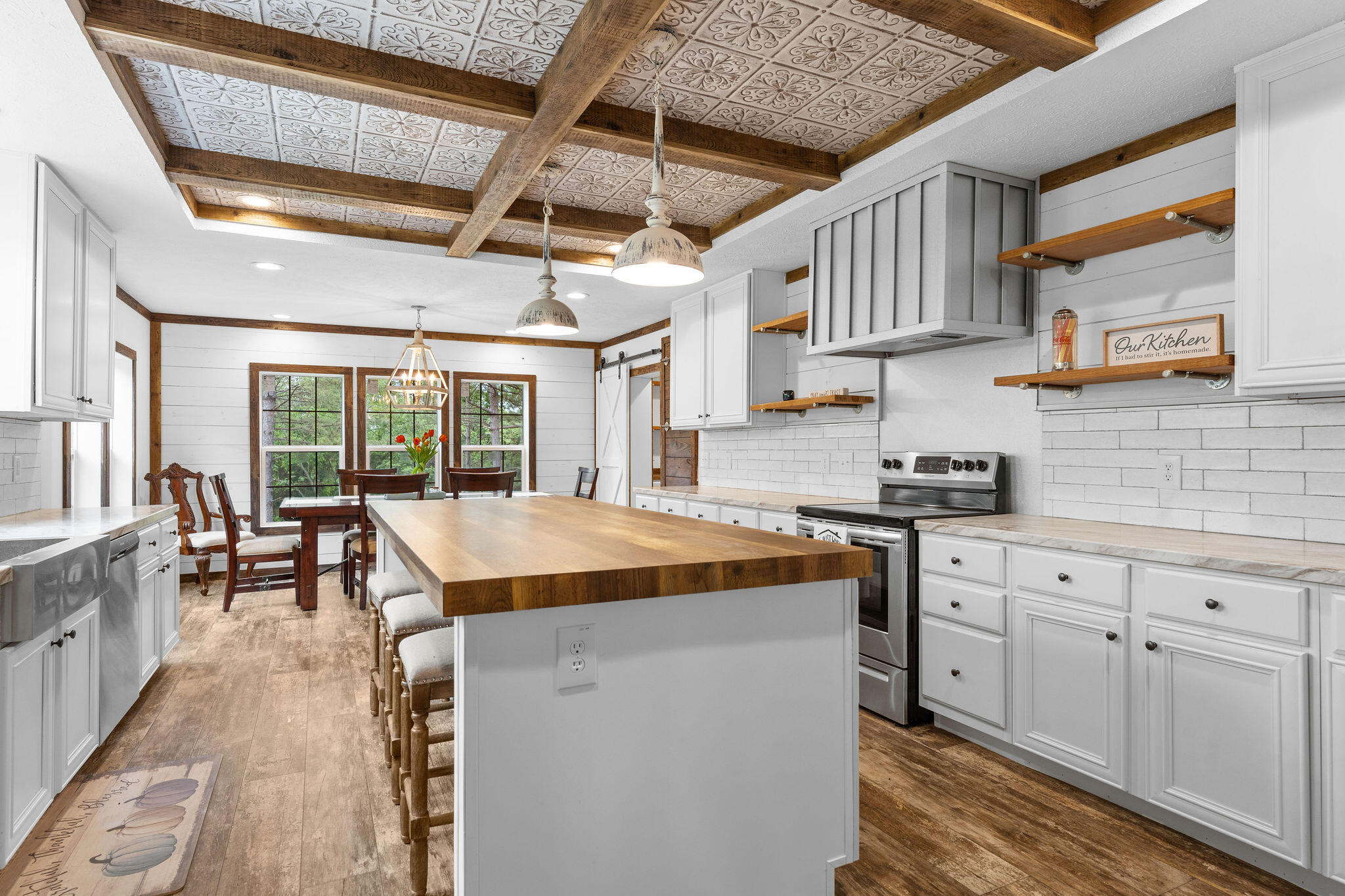 property viewer photo 3