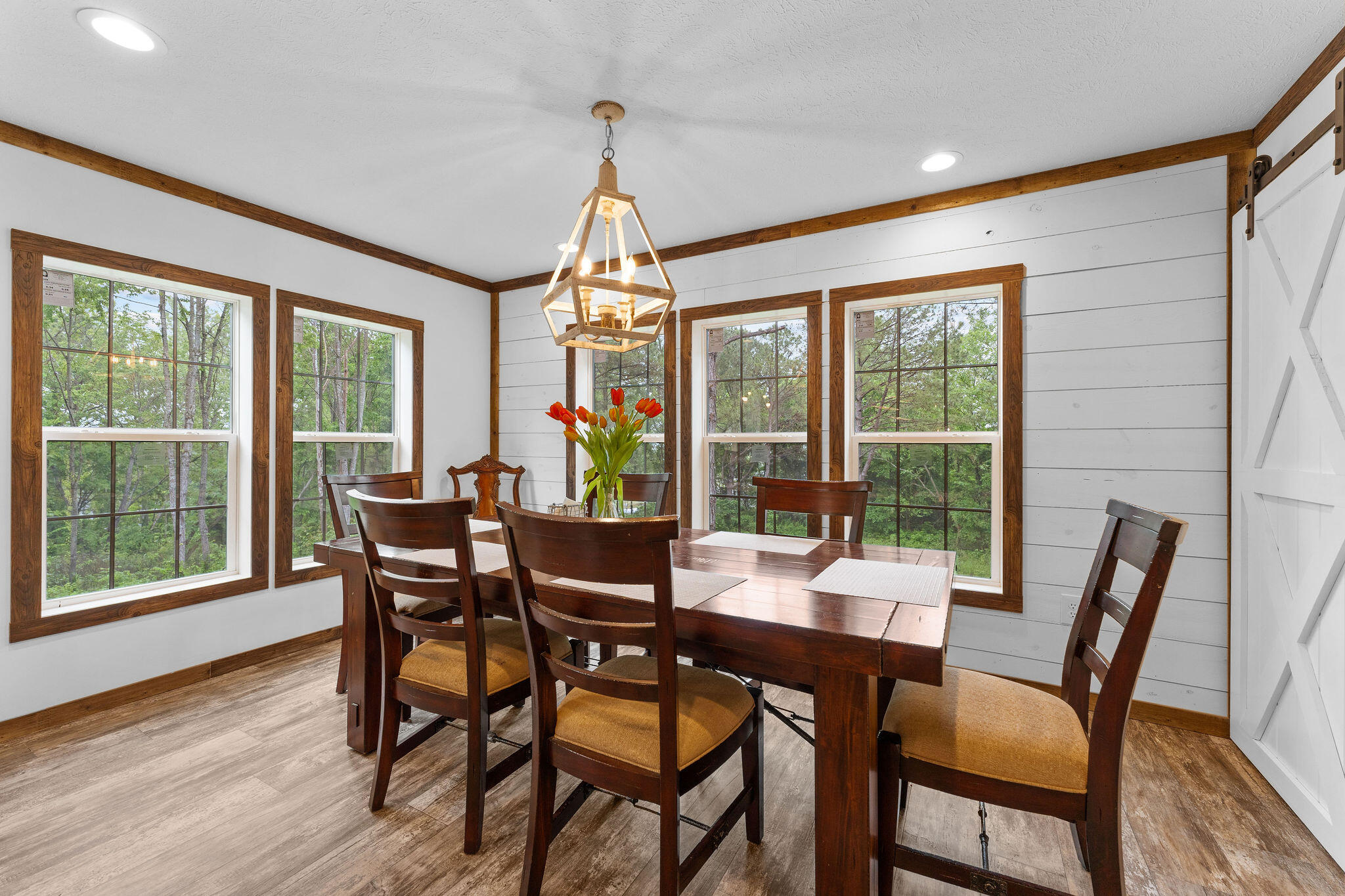 property viewer photo 7