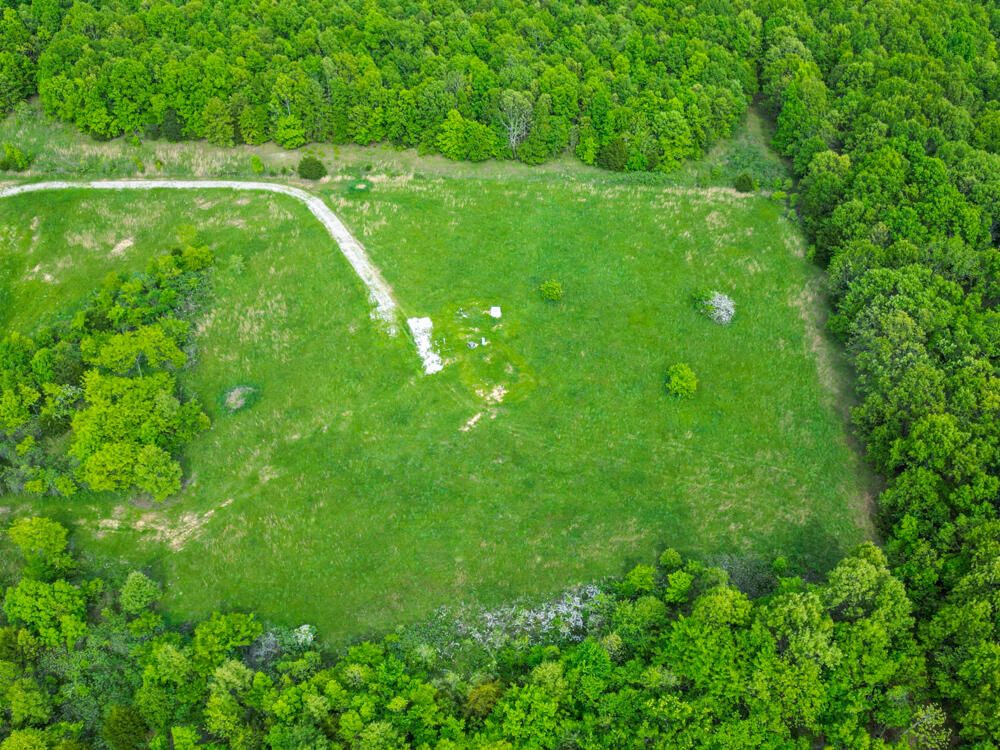 main property photo 25