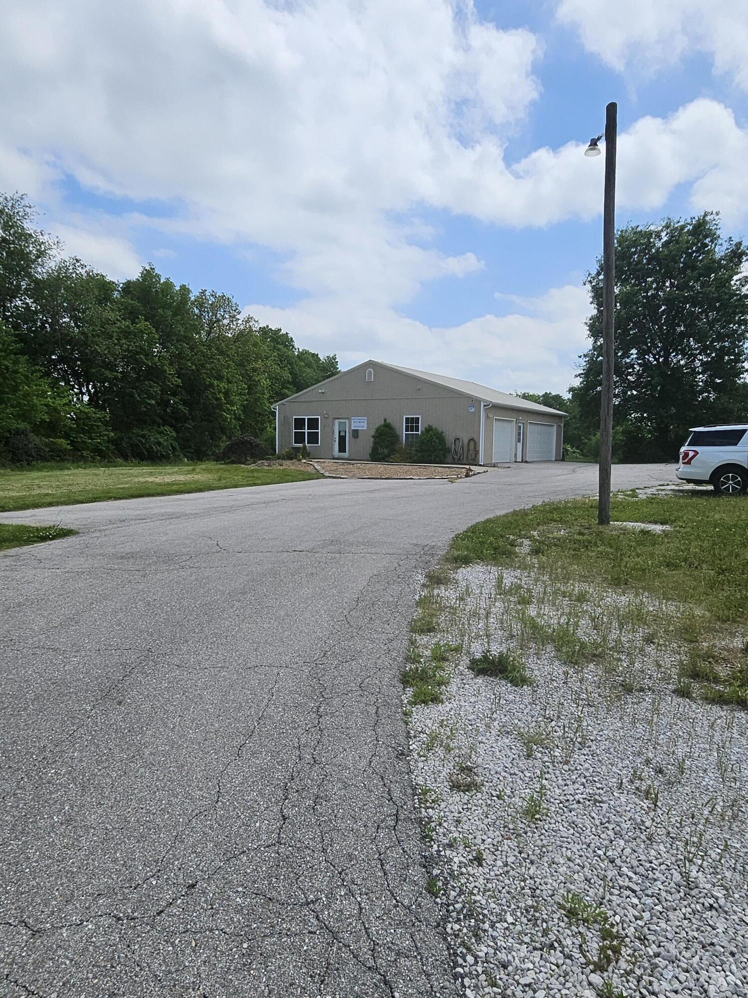 main property photo 6