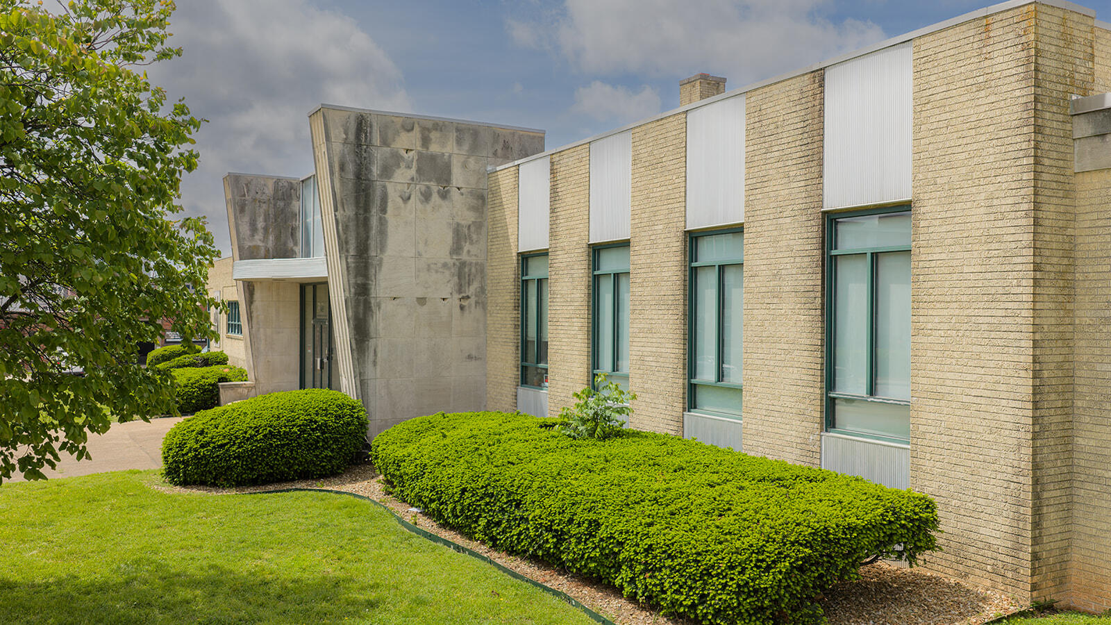 main property photo 49