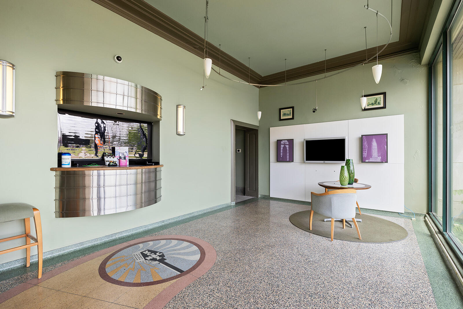 main property photo 8