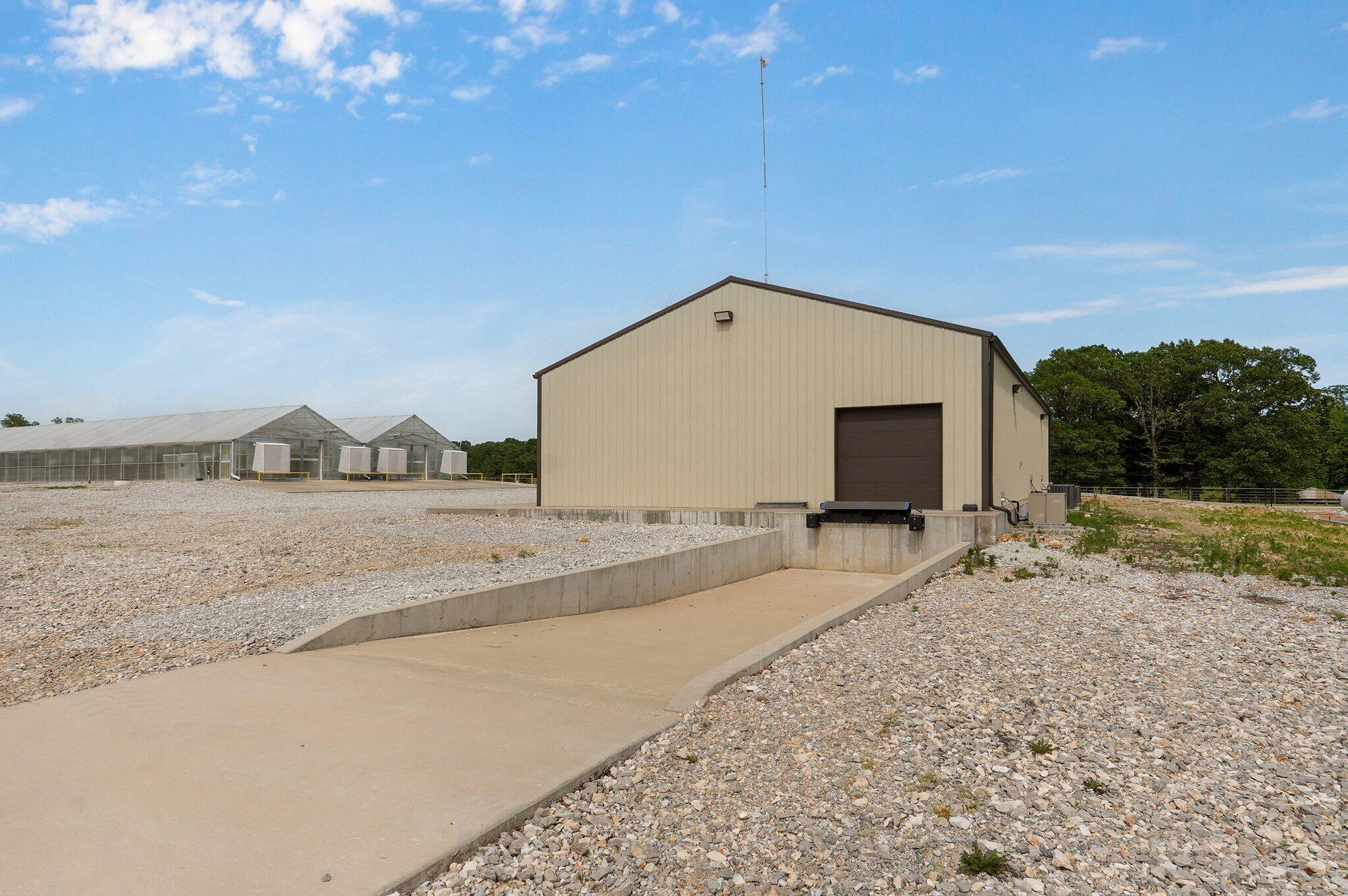 main property photo 36