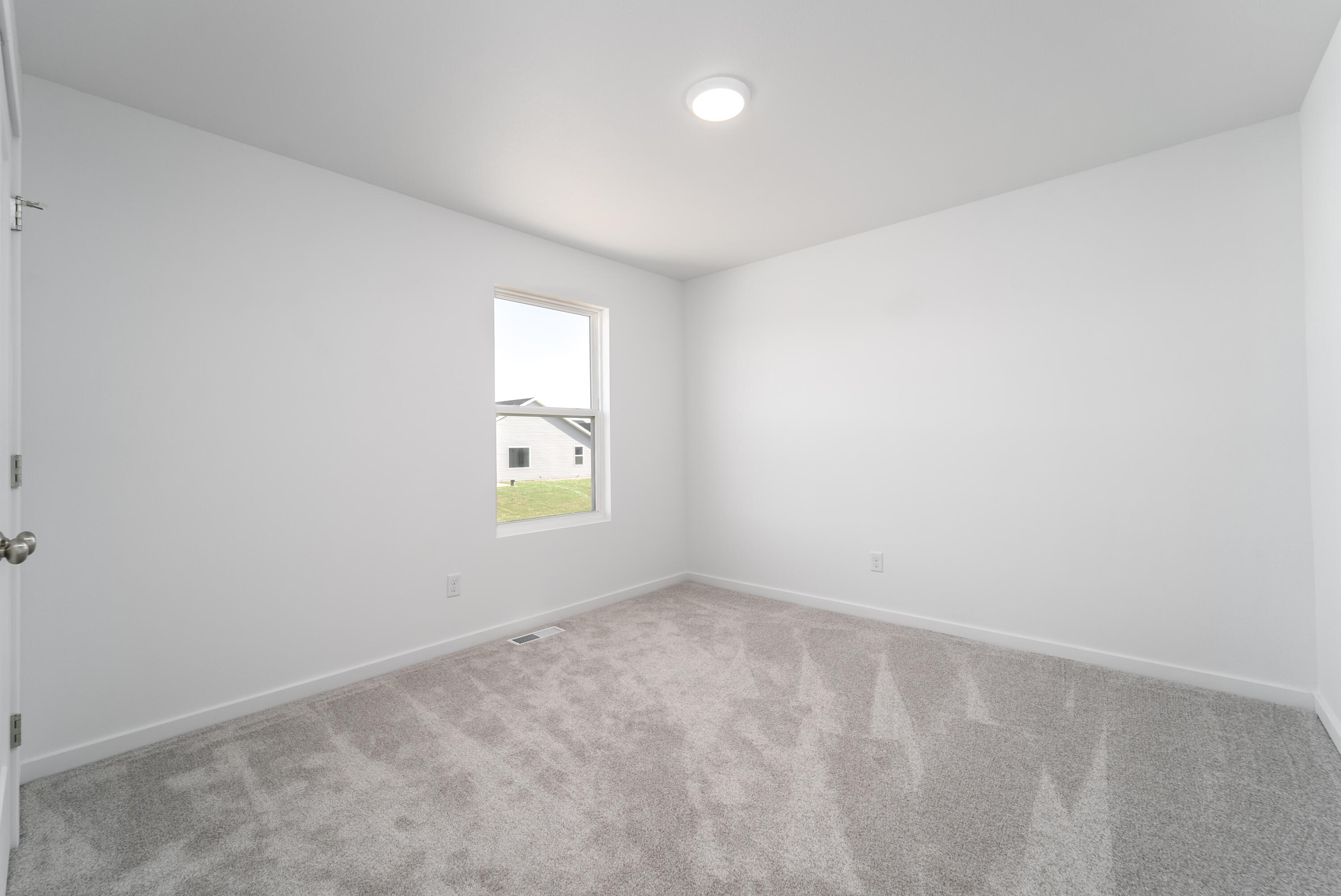 property viewer photo 13