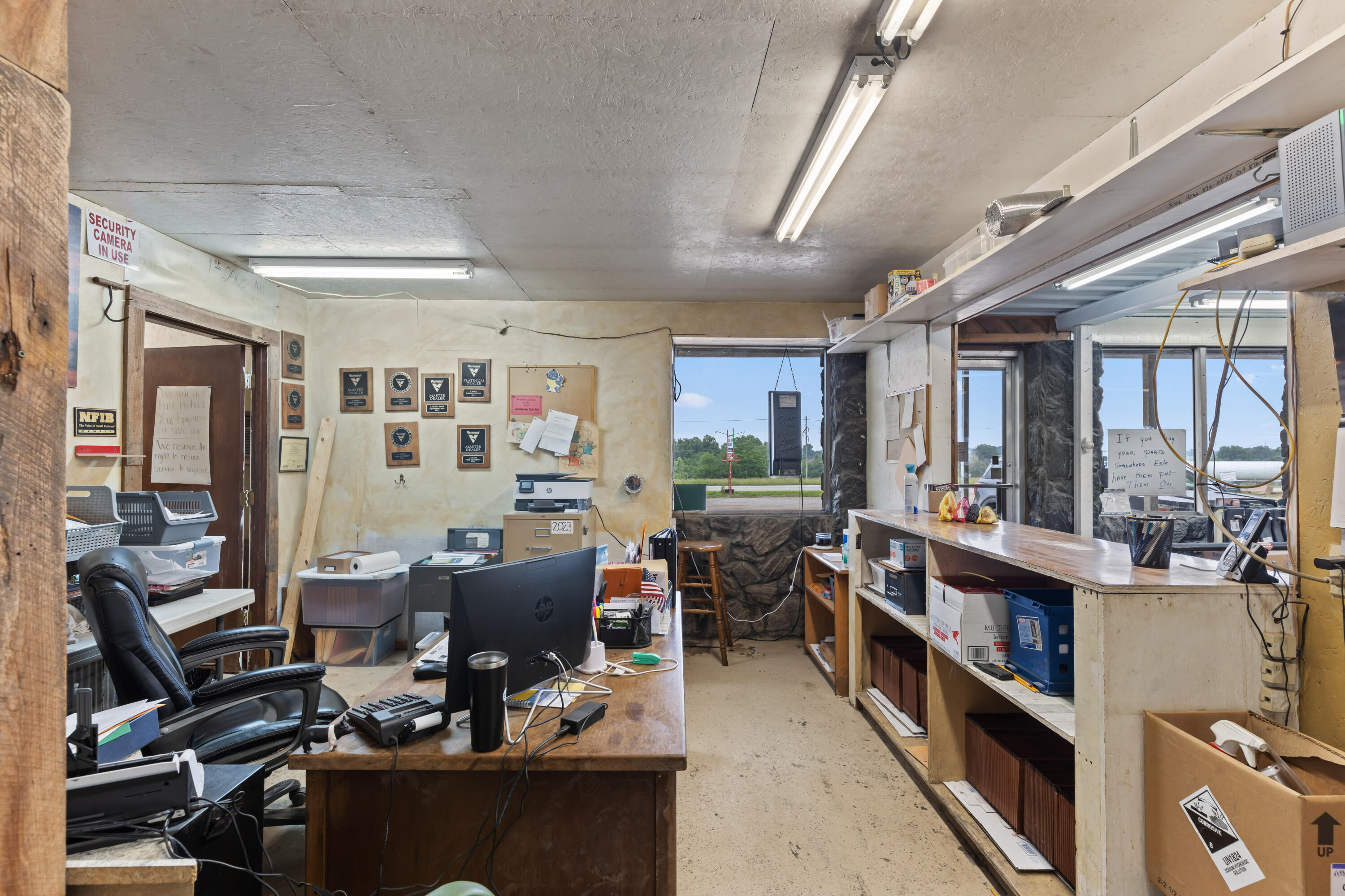 main property photo 10