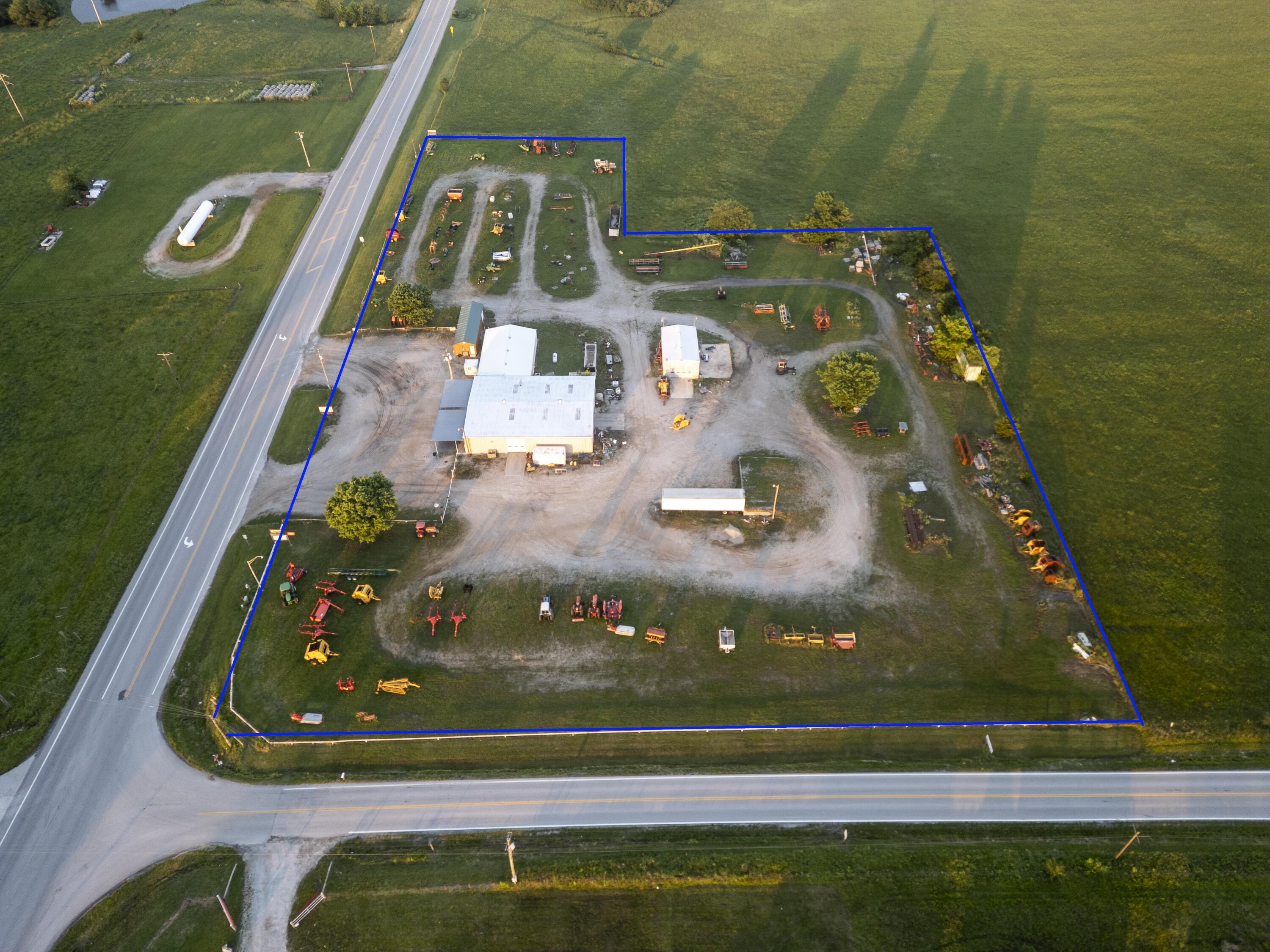 main property photo 4